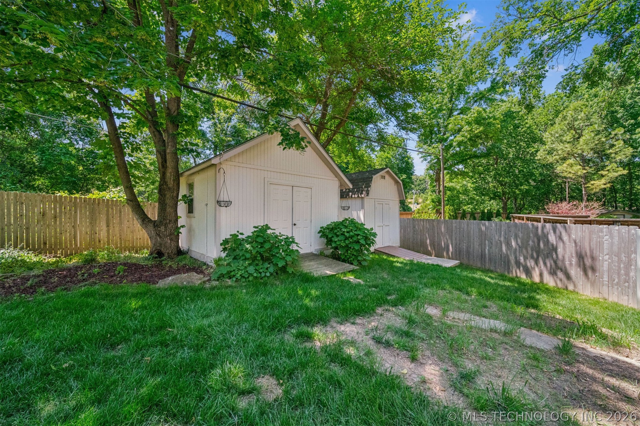 1625 Cherokee Hills Drive Bartlesville OK 74006