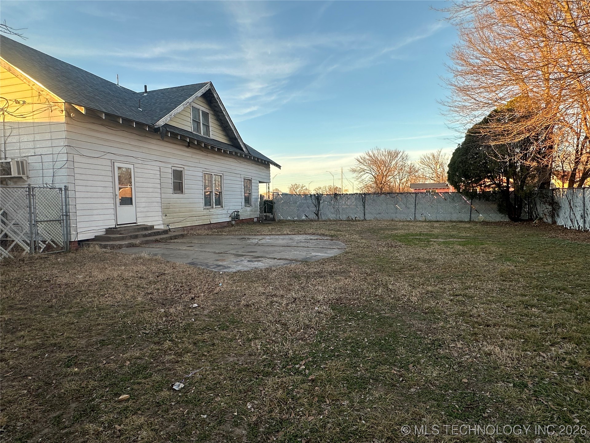 1002 E 3rd Street Okmulgee OK 74447