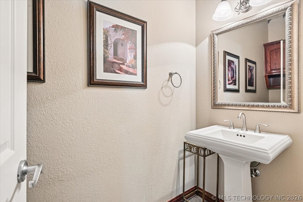 7819 E 99th Place Tulsa OK 74133