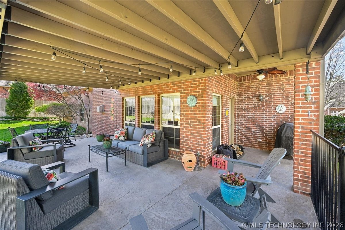 7819 E 99th Place Tulsa OK 74133