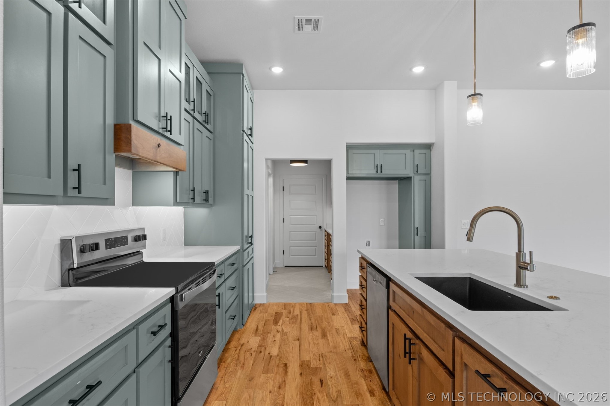 11960 N 193rd Eastavenue Collinsville OK 74021