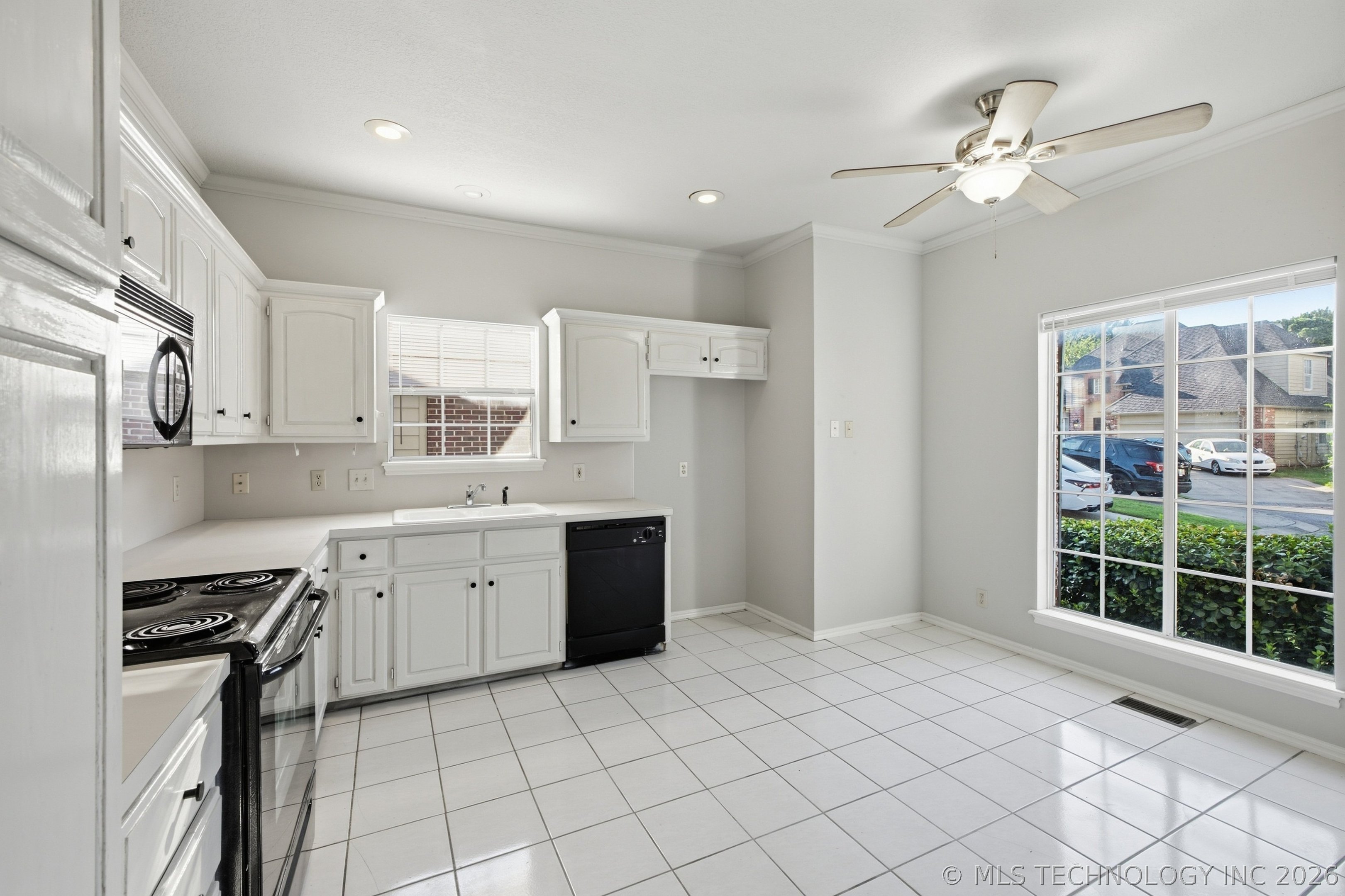 3005 E 90th Place Tulsa OK 74137