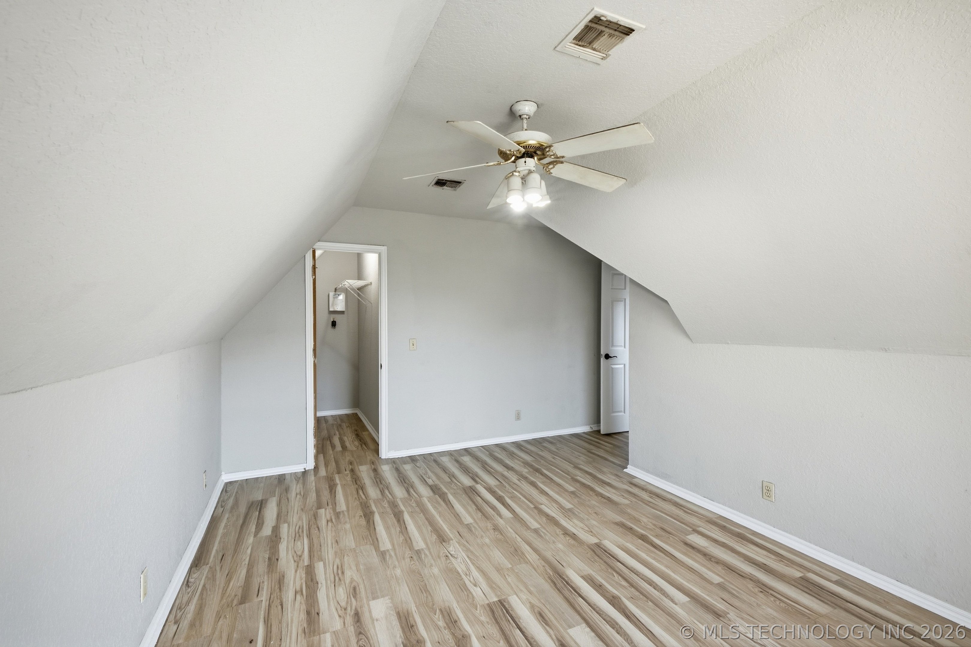 3005 E 90th Place Tulsa OK 74137