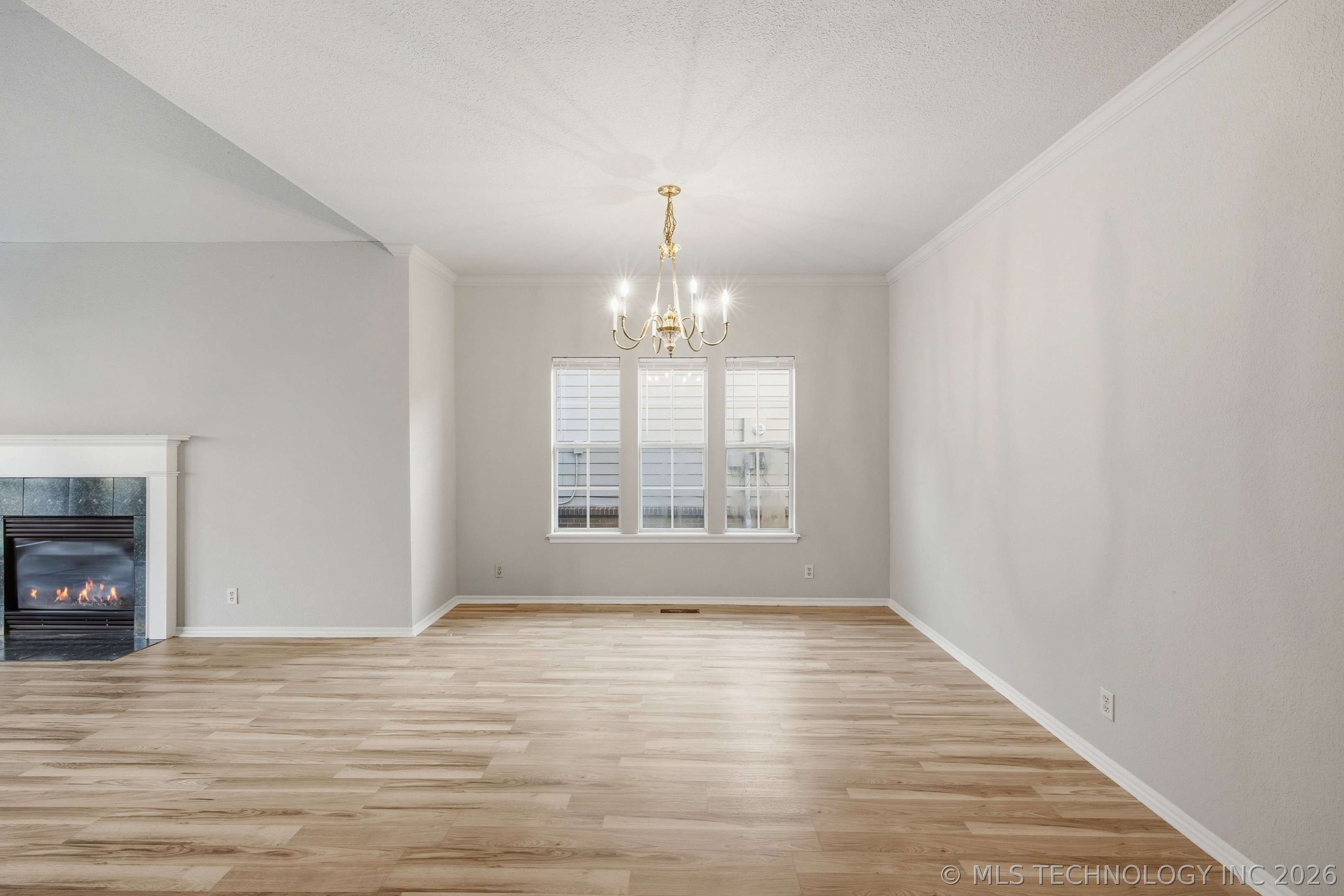 3005 E 90th Place Tulsa OK 74137
