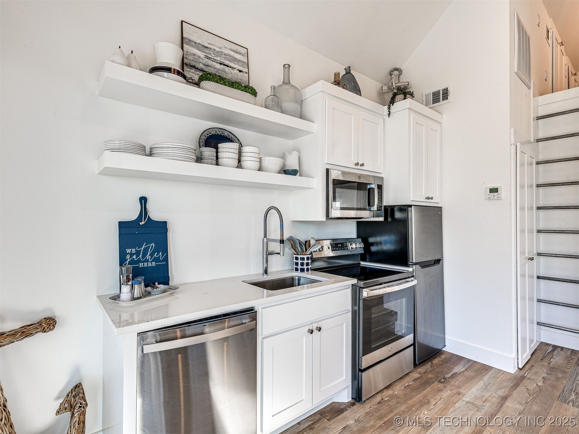 121 Lower Green Way Carlton Landing OK 74432