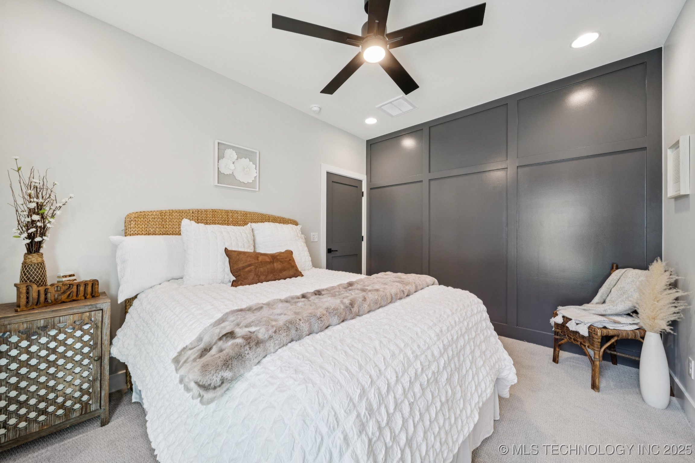 212 S Bluff Street Catoosa OK 74015