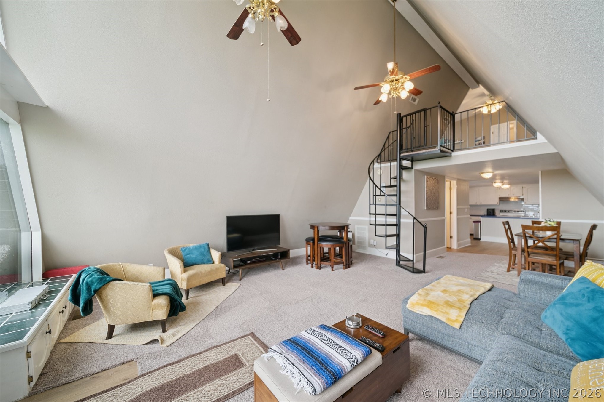 619 E 437 Road Spavinaw OK 74366