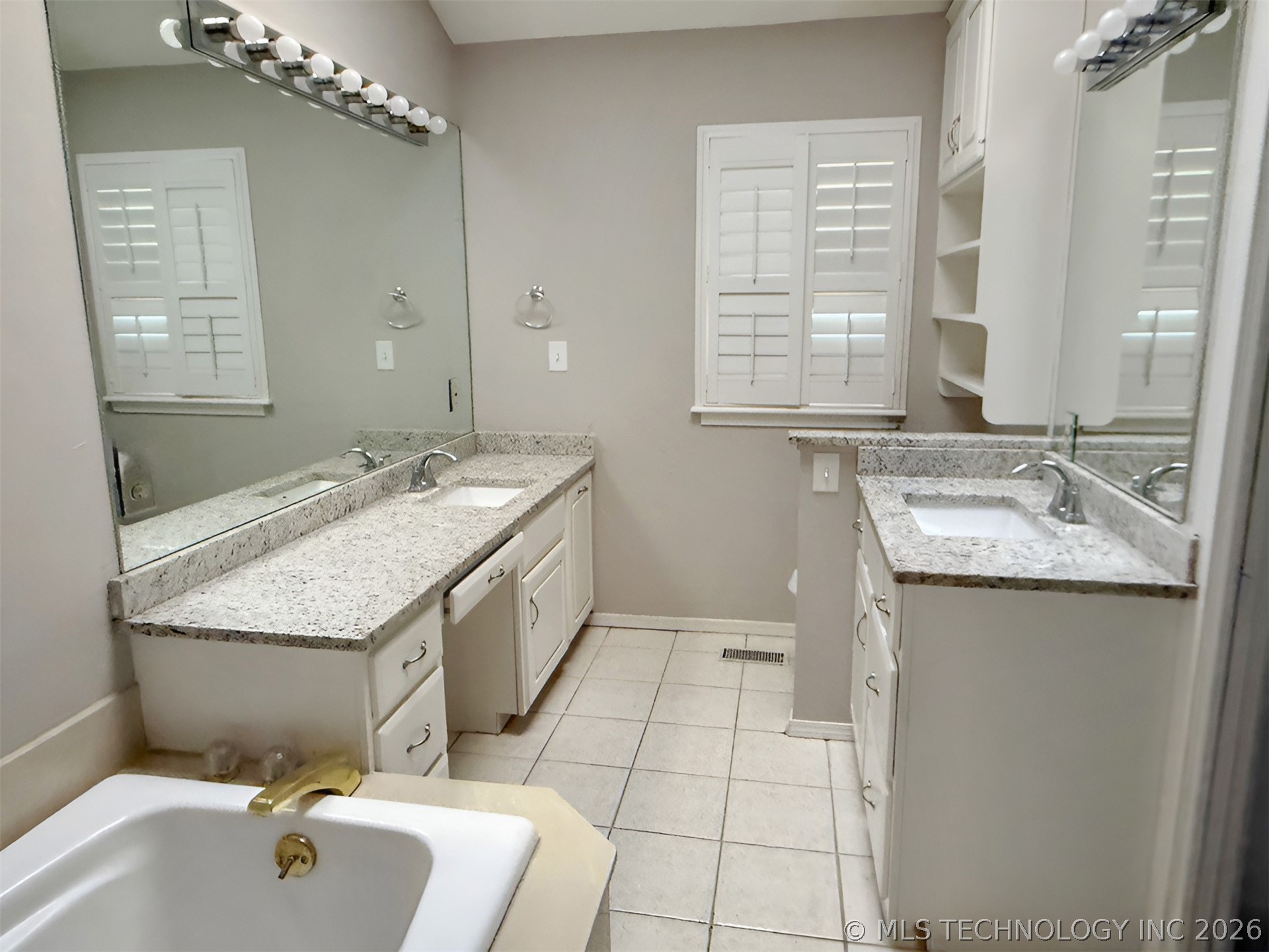 6905 E 62nd Place Tulsa OK 74133