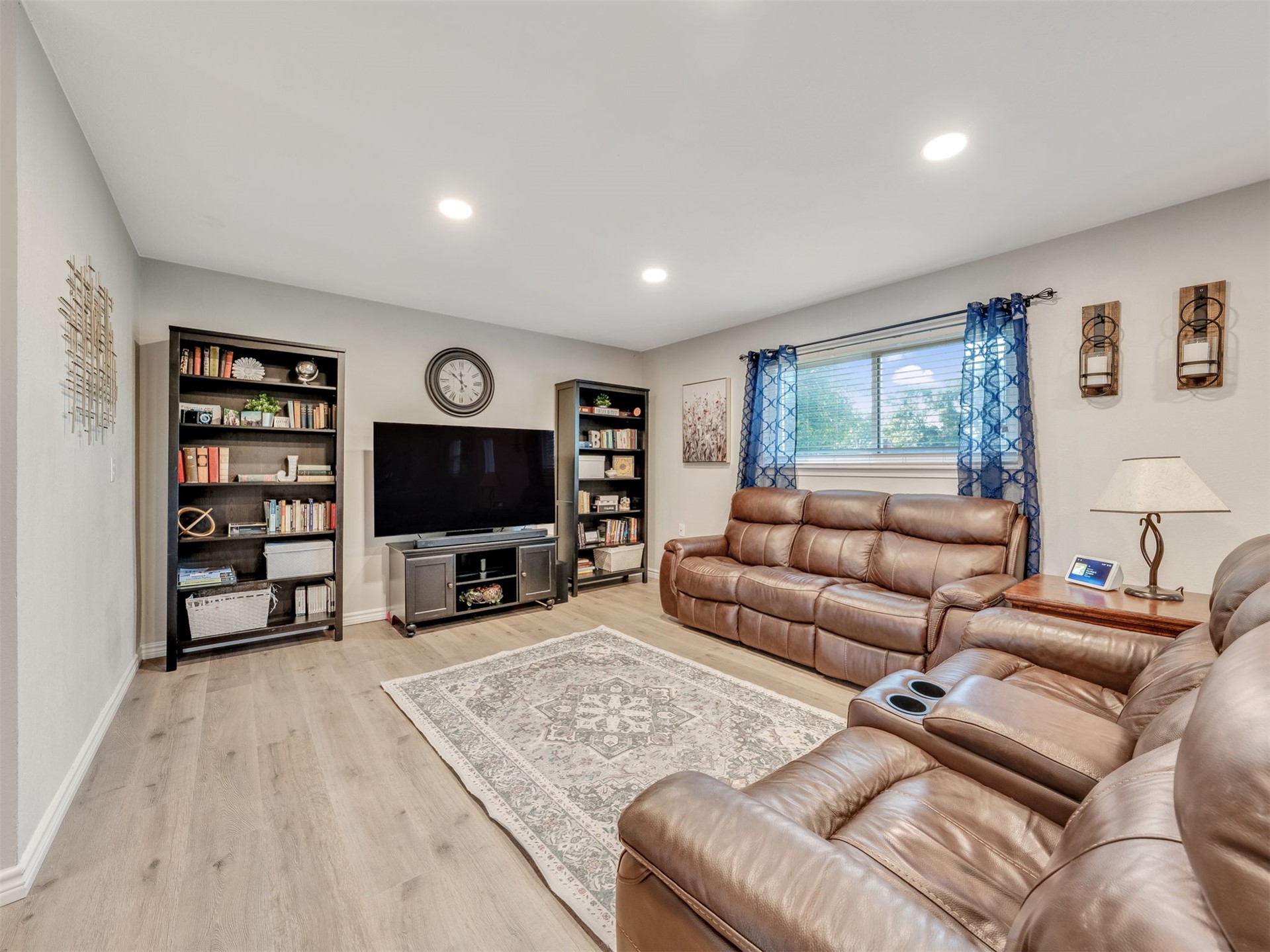 9352 E 56th Street Tulsa OK 74145