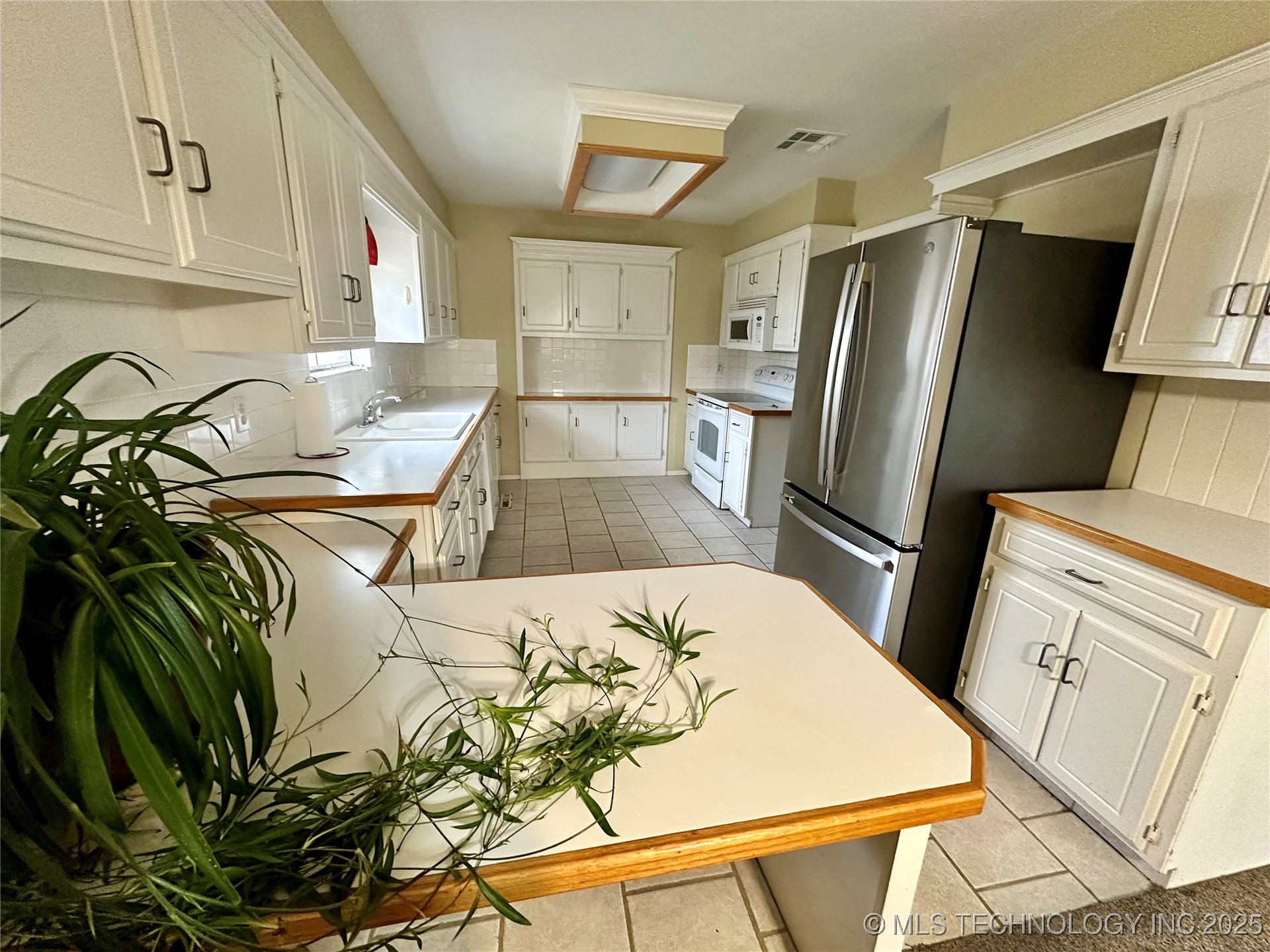 1325 Whispering Hills Ada OK 74820