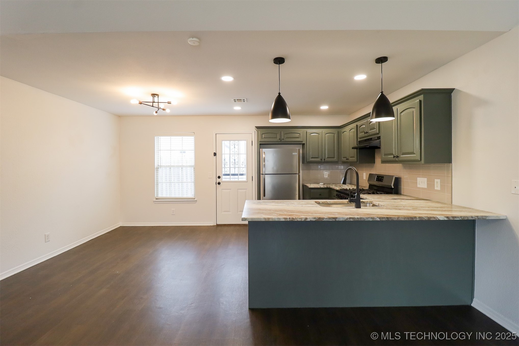 402 E Tecumseh Street Tulsa OK 74106