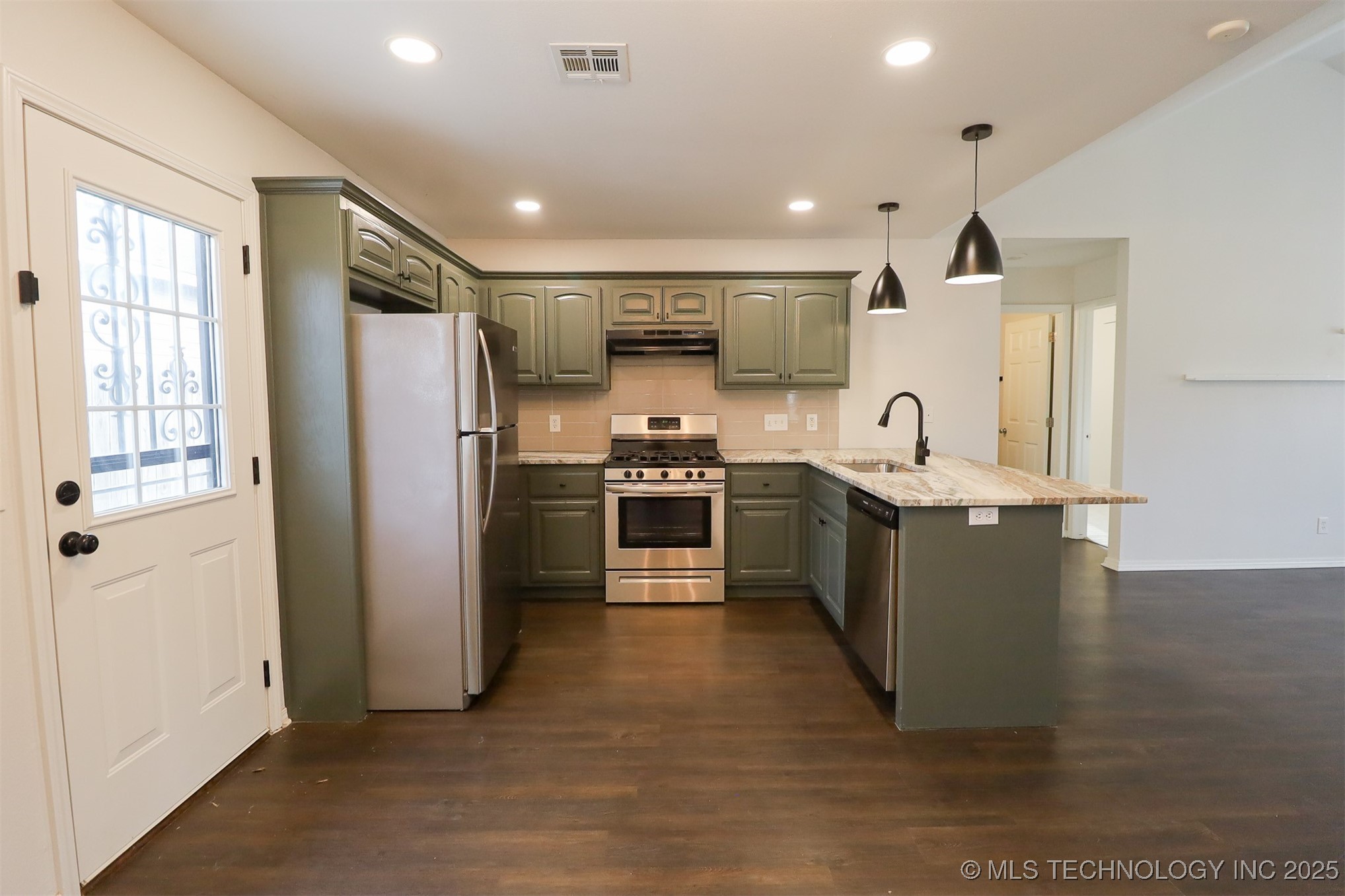 402 E Tecumseh Street Tulsa OK 74106