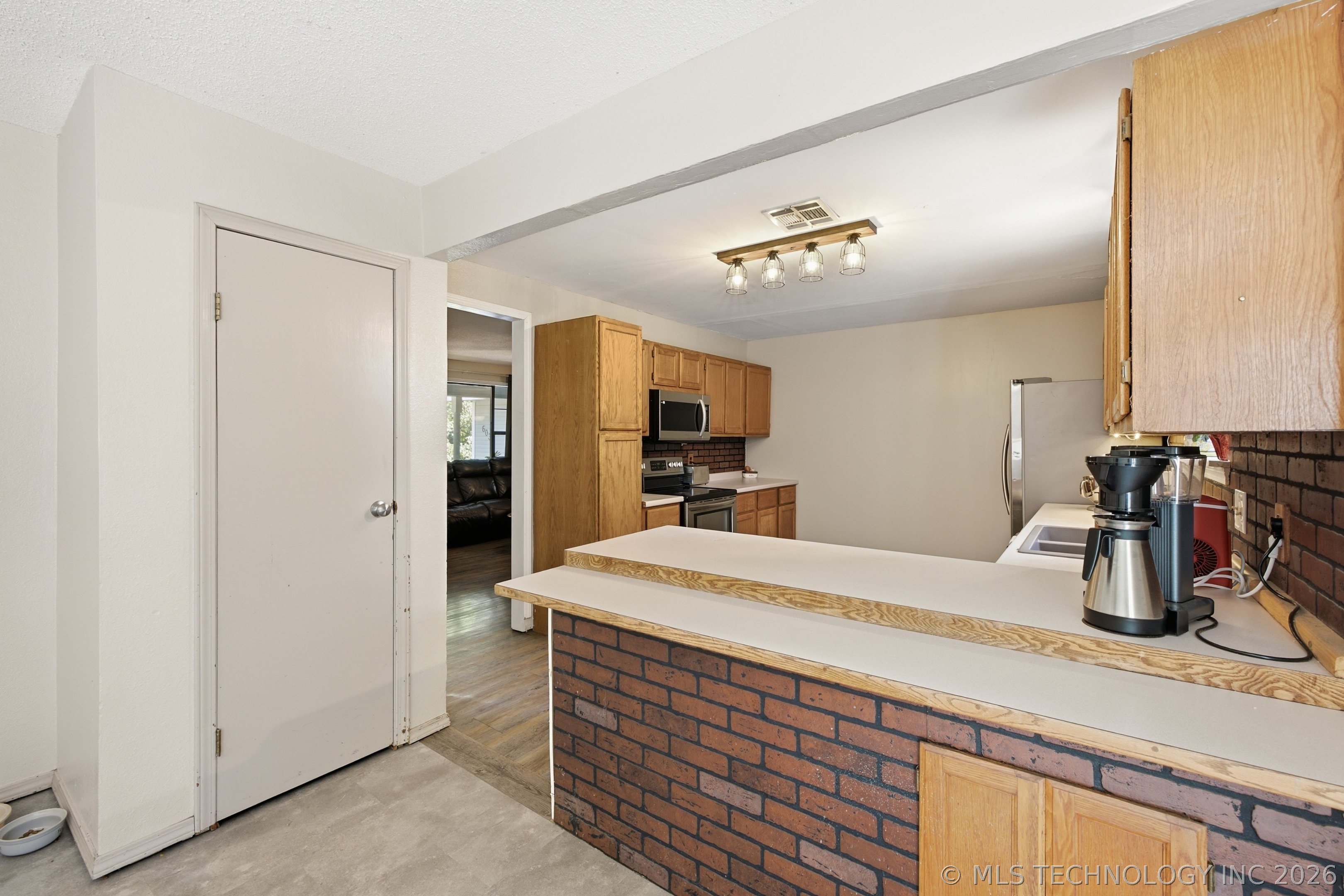 603 E Coppinger Fort Gibson OK 74434