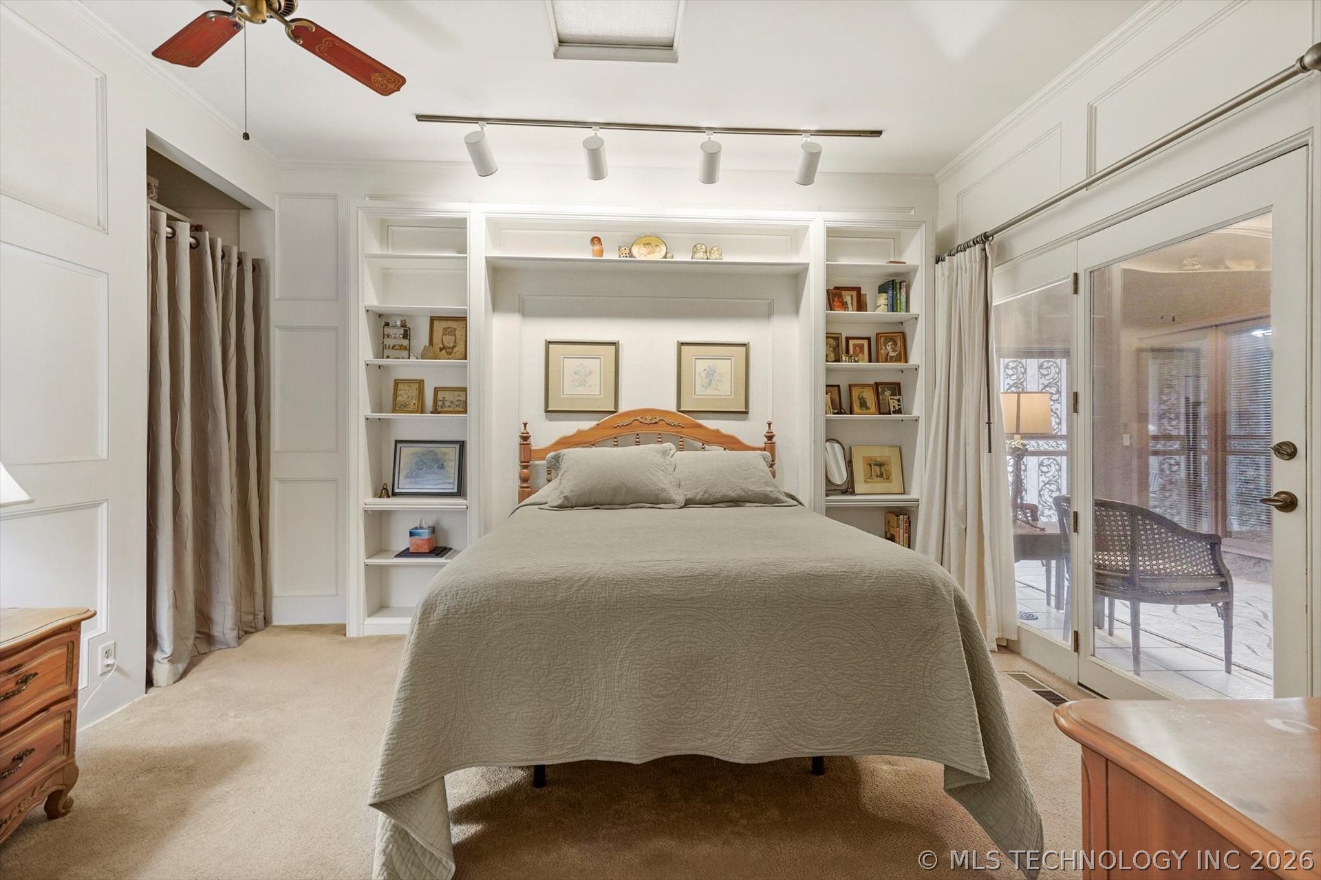 3803 E 64th Place Tulsa OK 74136