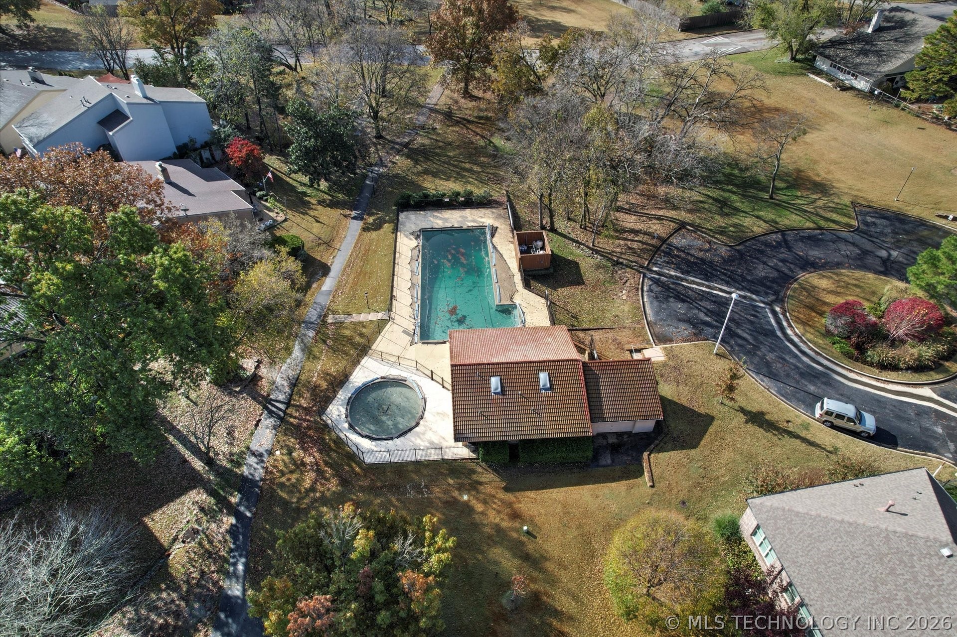 3803 E 64th Place Tulsa OK 74136
