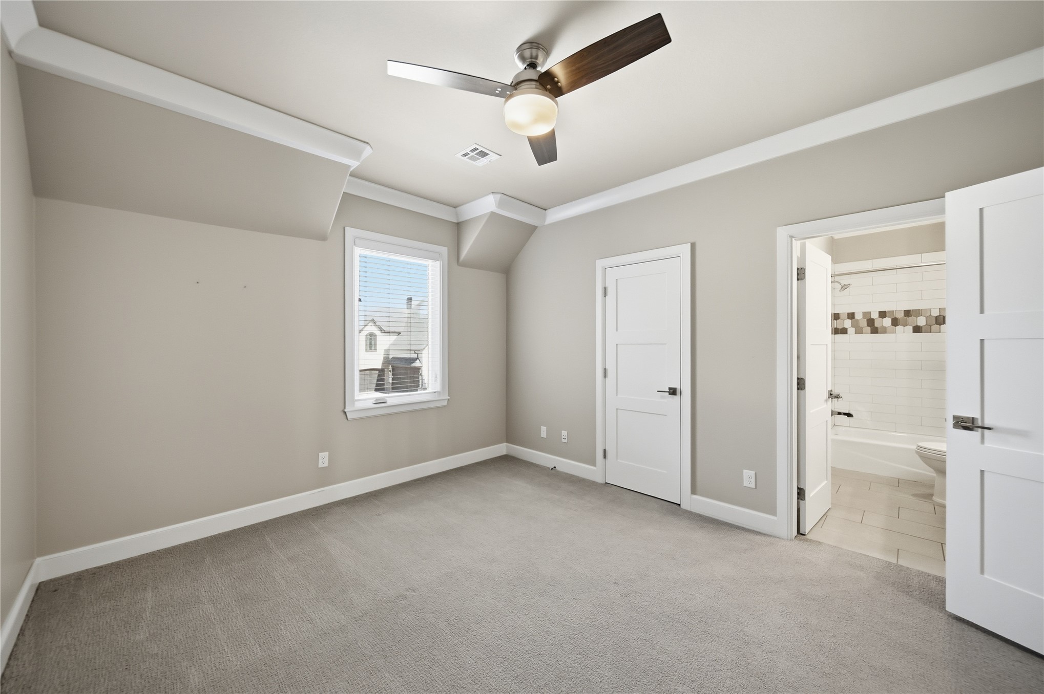 6634 E 123rd Street Bixby OK 74008