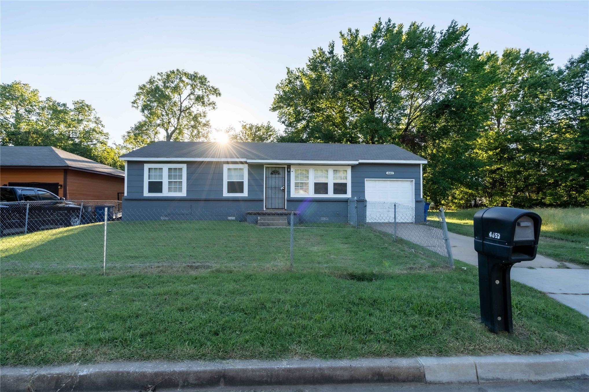 4652 N Main Street Tulsa OK 74126