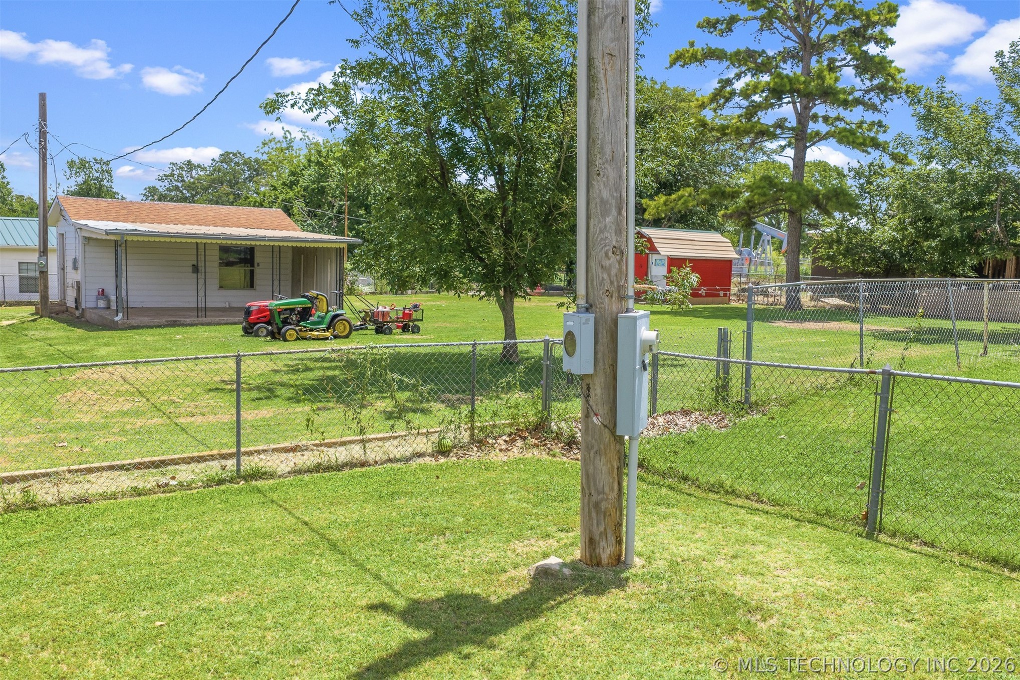 302 3rd Street Velma OK 73442