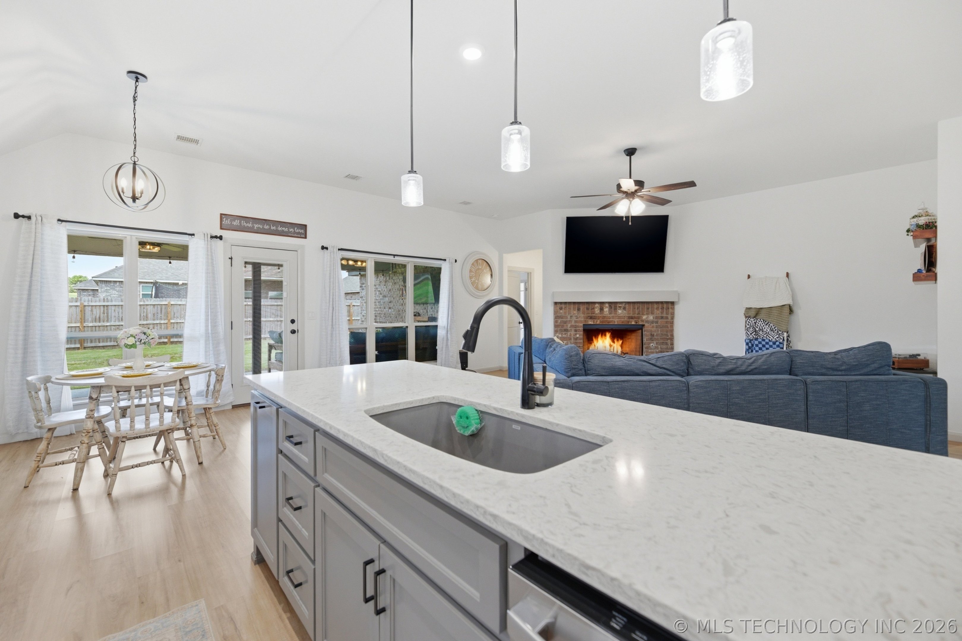 27515 E 108th Place S Coweta OK 74429