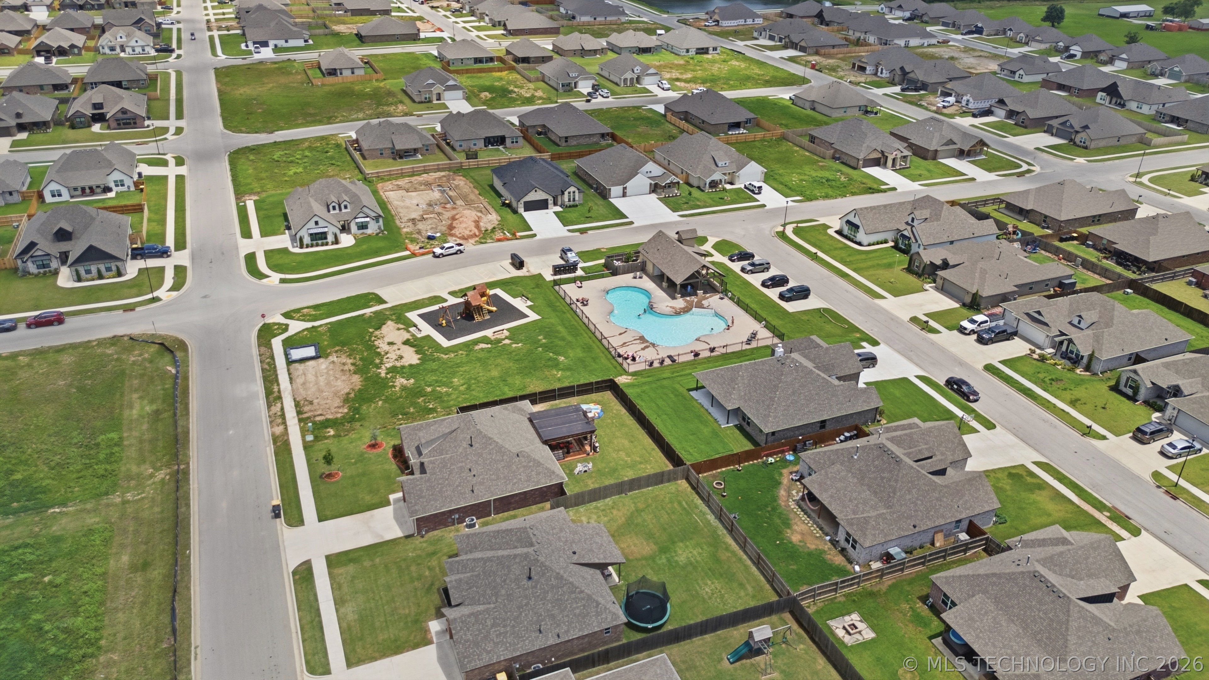 27515 E 108th Place S Coweta OK 74429