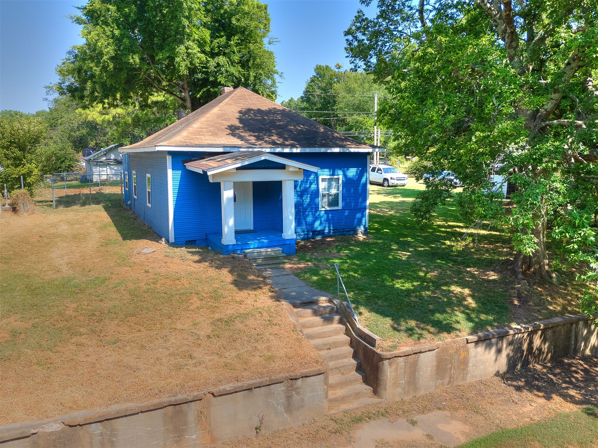 631 S Seminole Avenue Okmulgee OK 74447