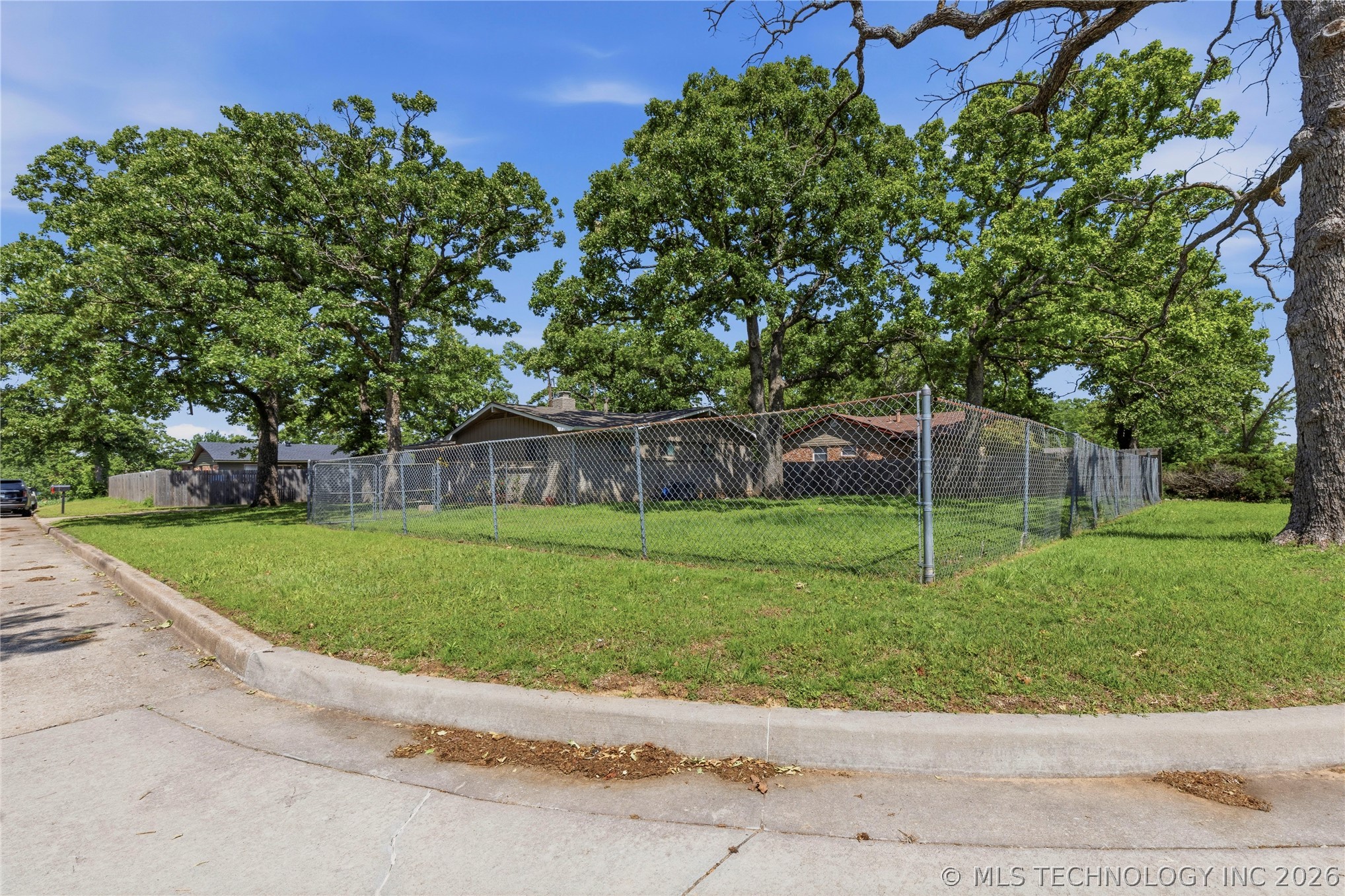 3007 W 55th Street Tulsa OK 74107