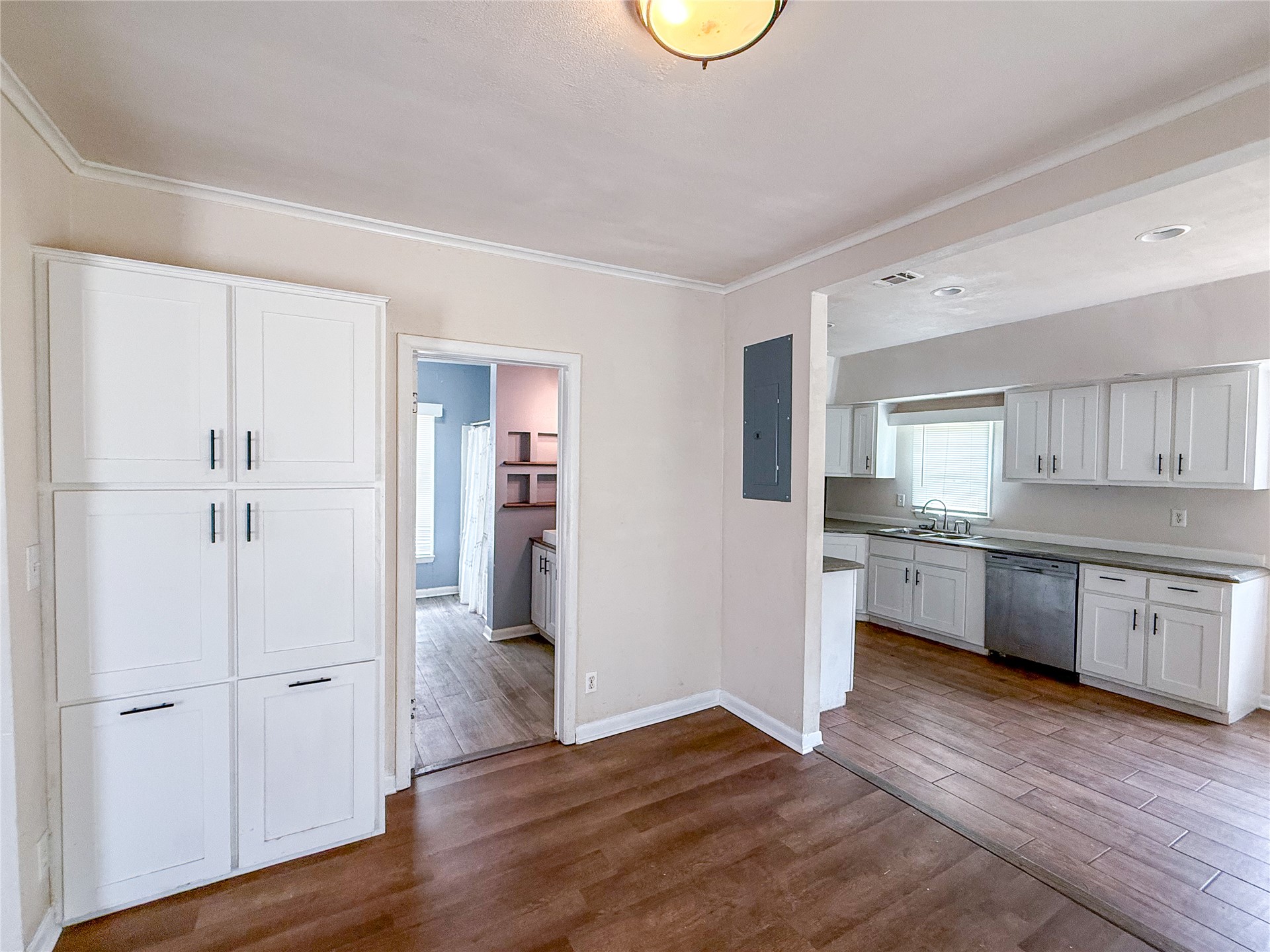 1563 S Oak Avenue Bartlesville OK 74003