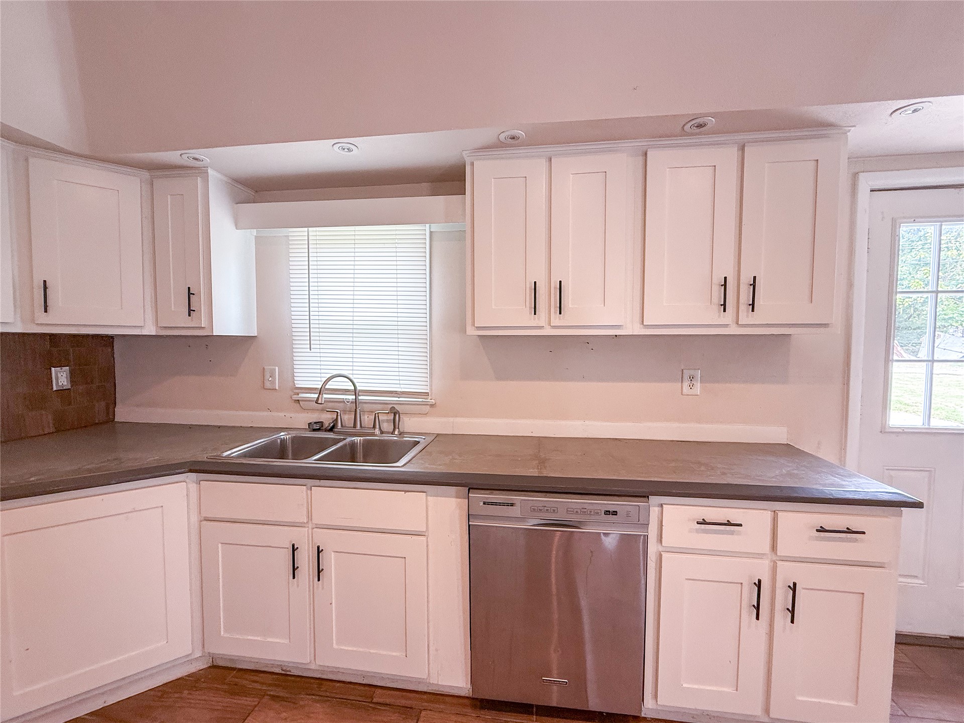 1563 S Oak Avenue Bartlesville OK 74003