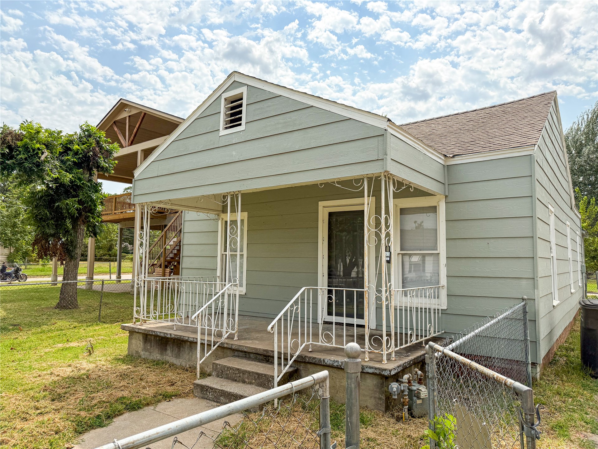 1563 S Oak Avenue Bartlesville OK 74003