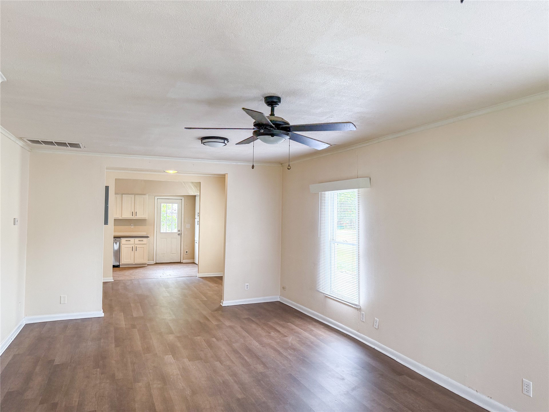 1563 S Oak Avenue Bartlesville OK 74003