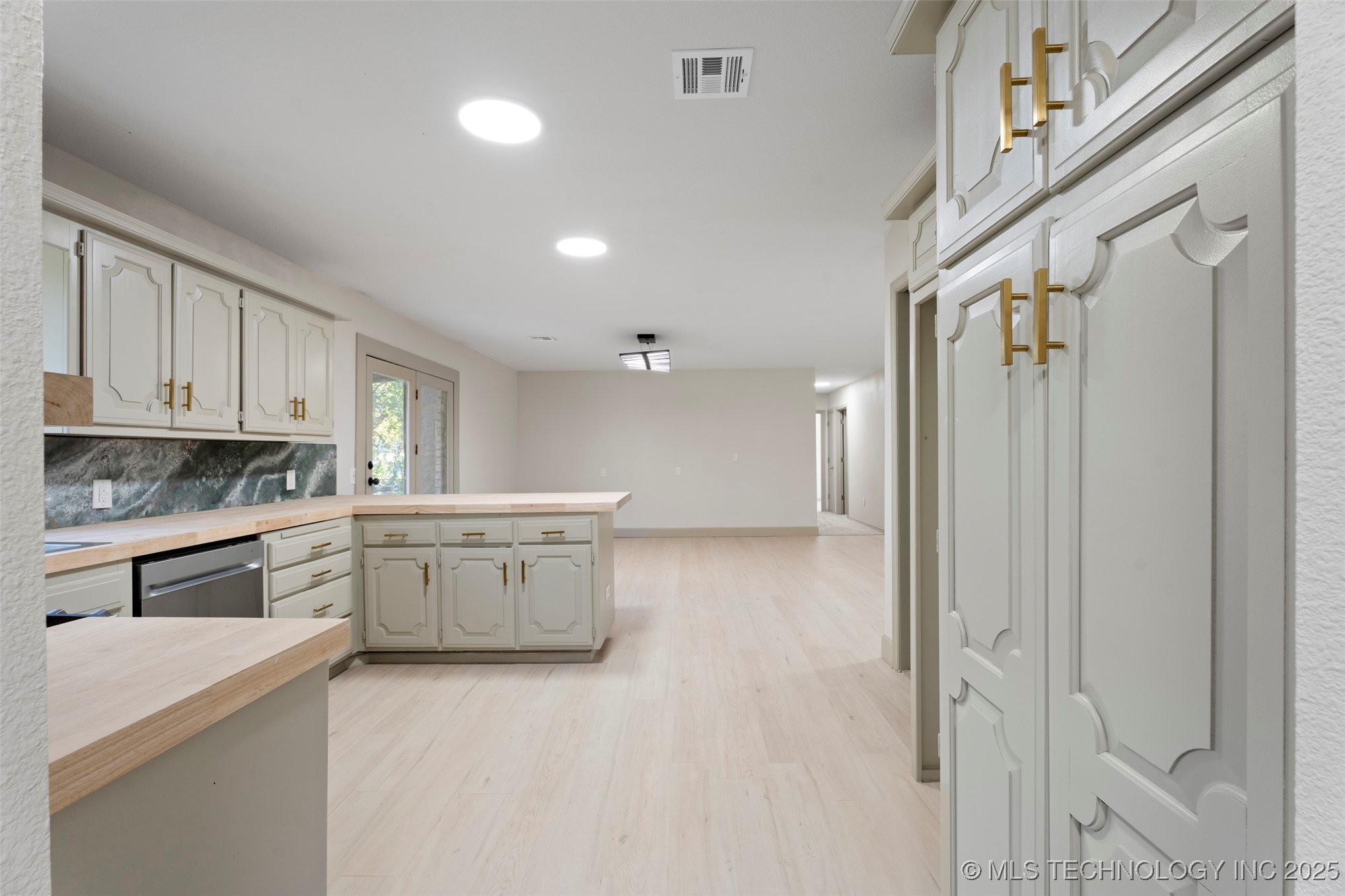 7 N Ora Street Pryor OK 74361