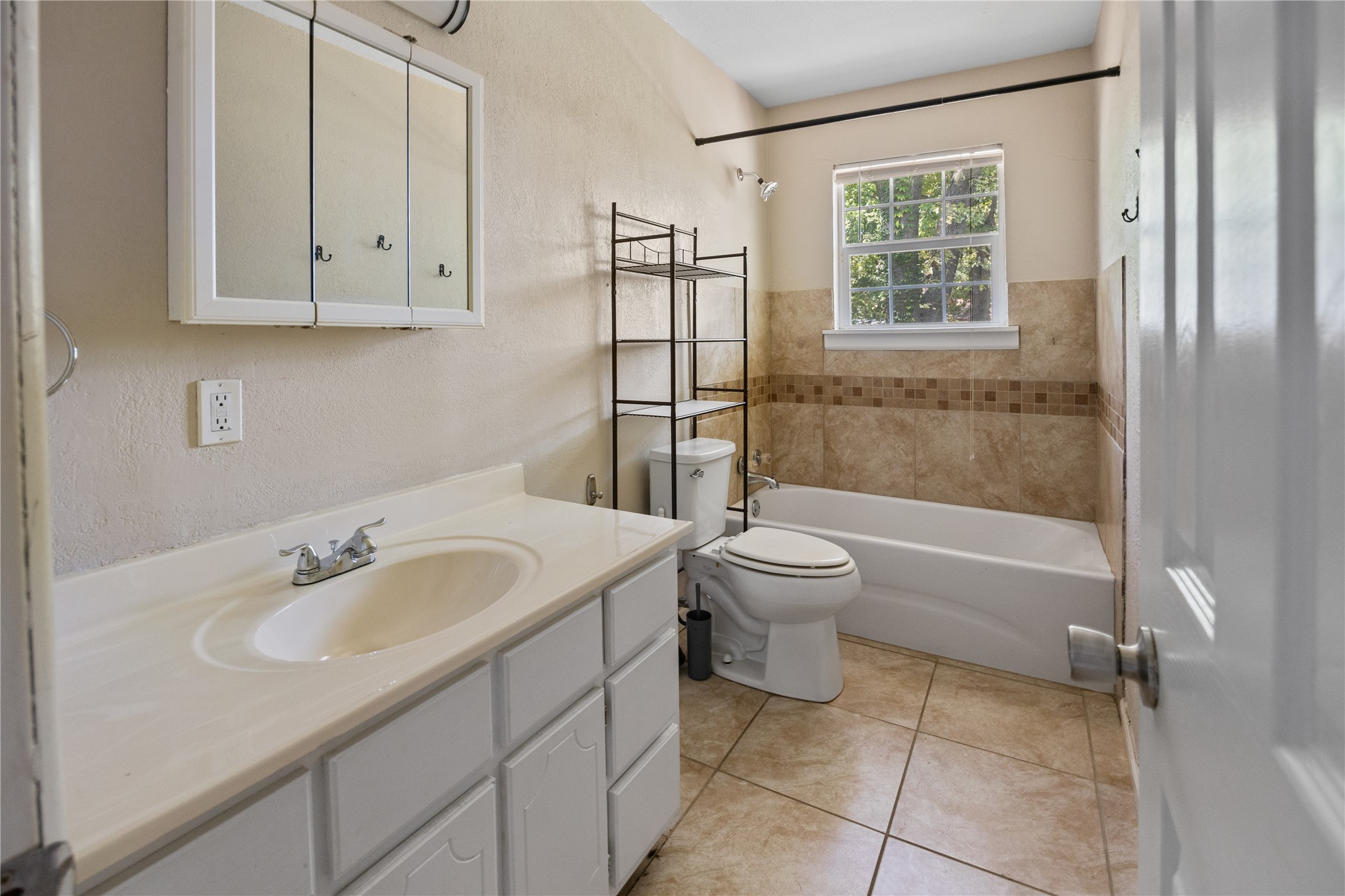 123 N Lincoln Avenue Wagoner OK 74467