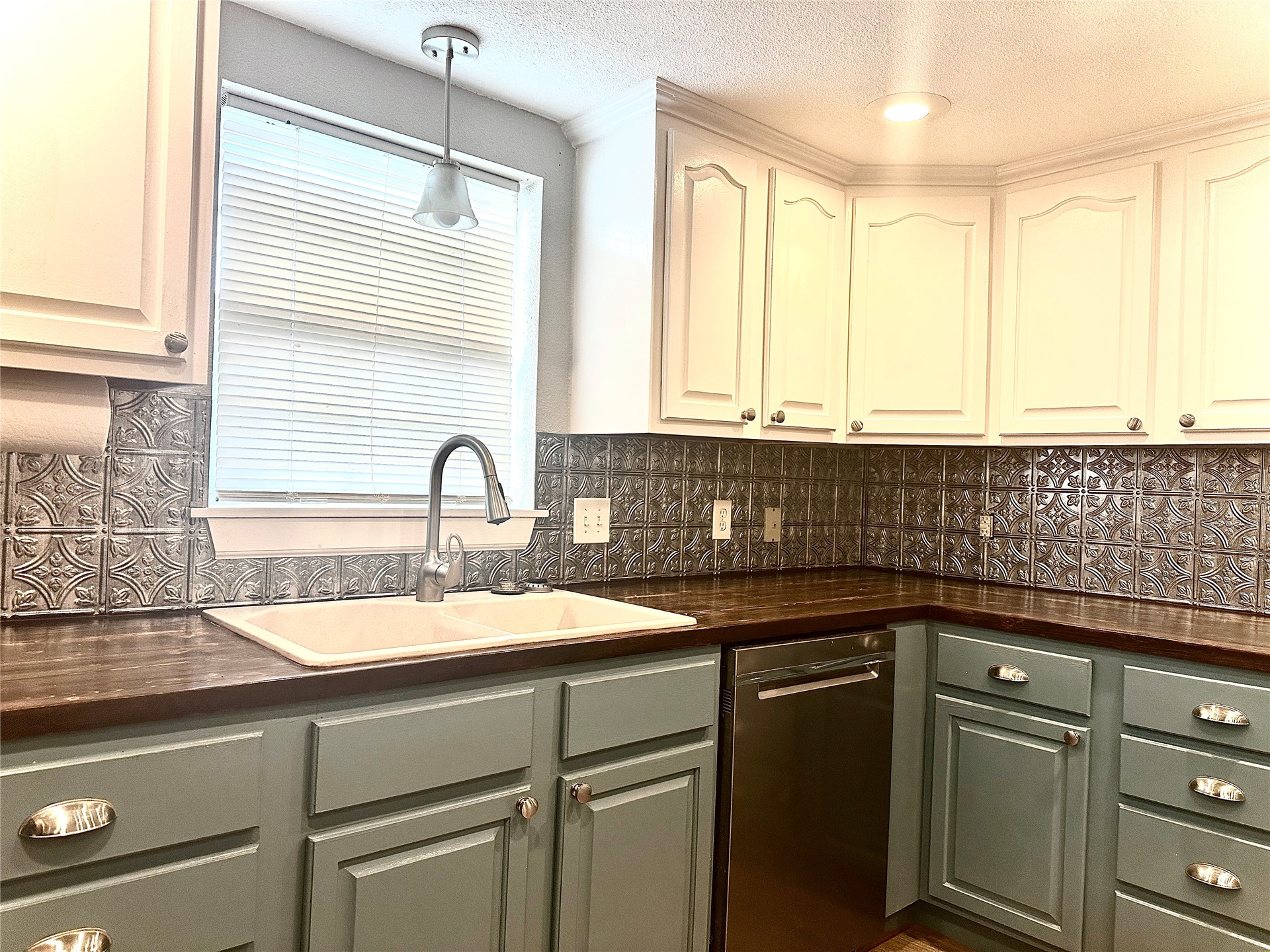 213 E 5th Stonewall OK 74871