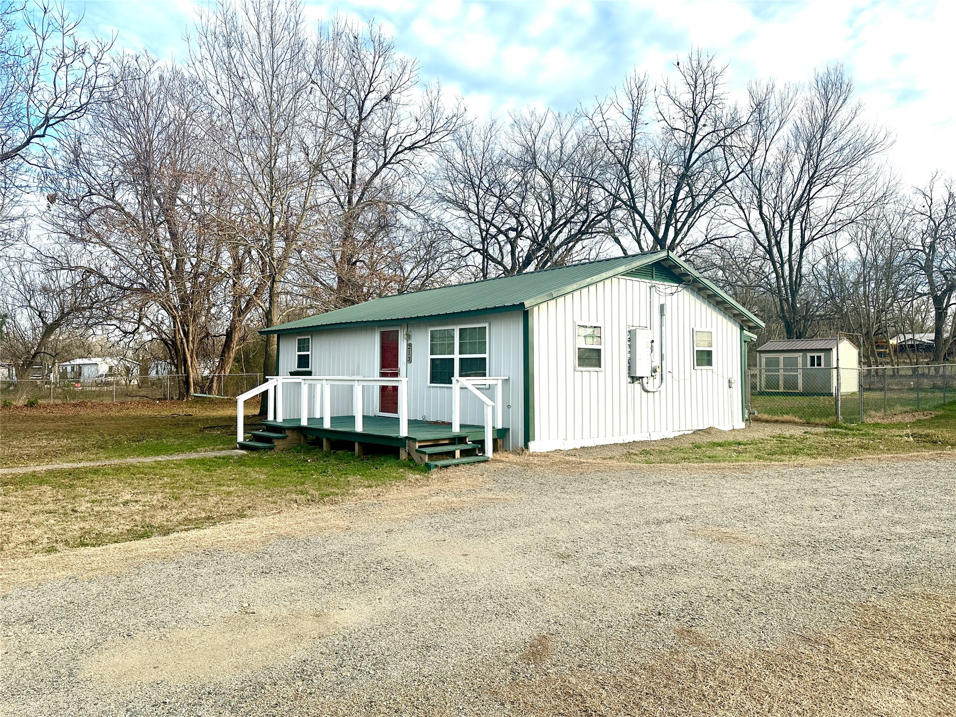 213 E 5th Stonewall OK 74871
