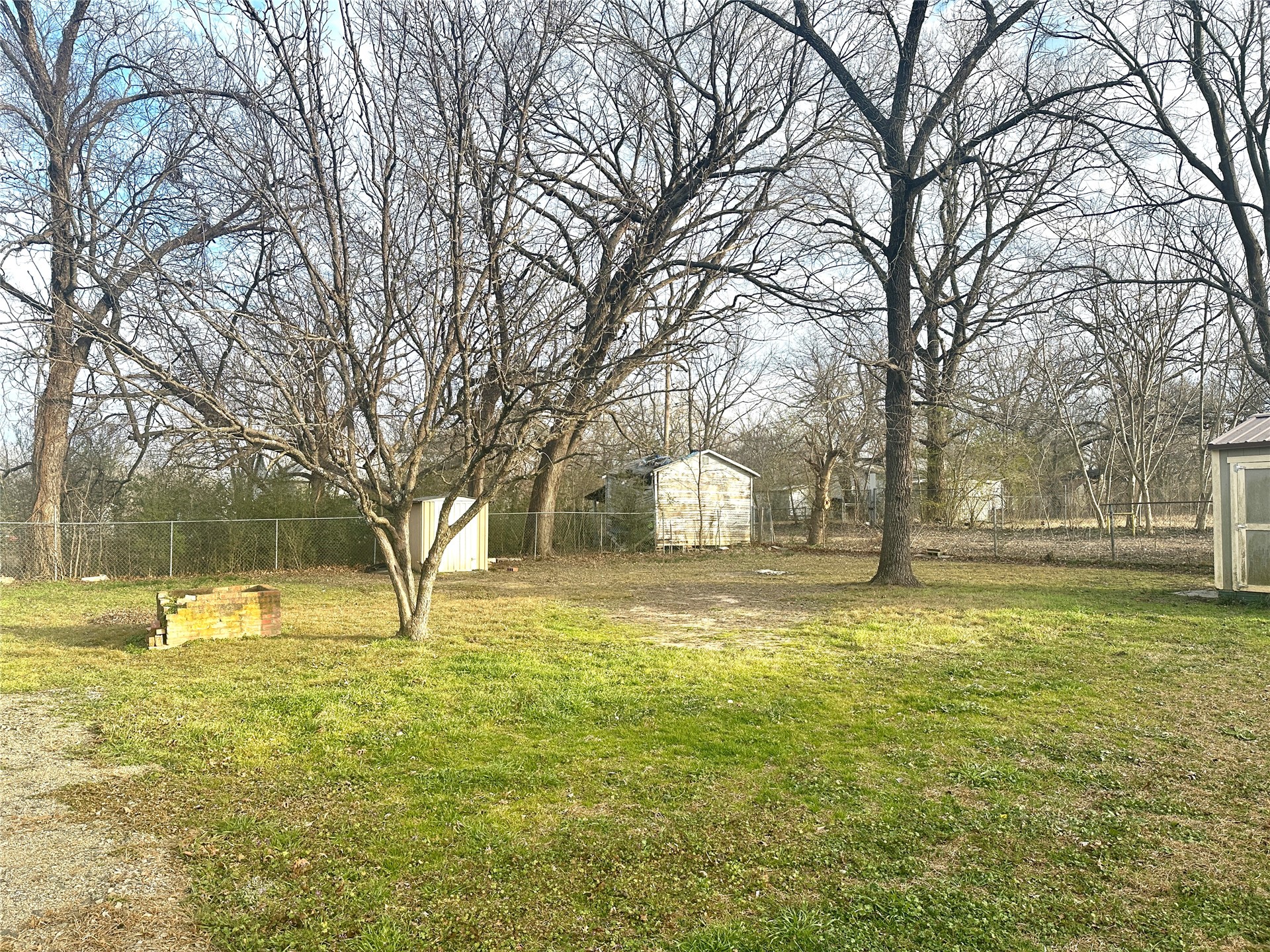 213 E 5th Stonewall OK 74871