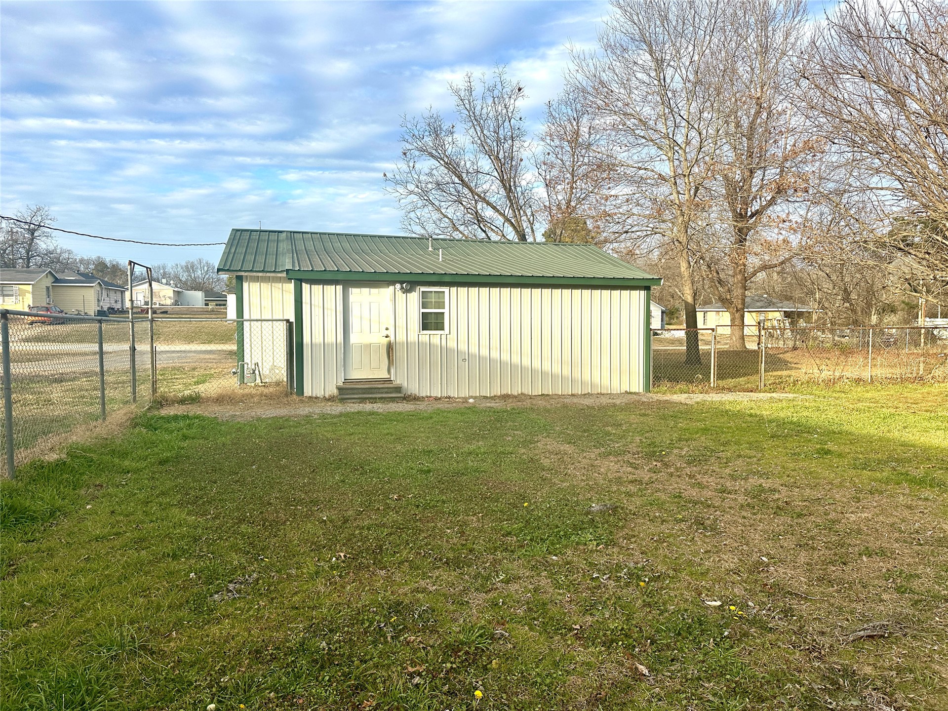 213 E 5th Stonewall OK 74871