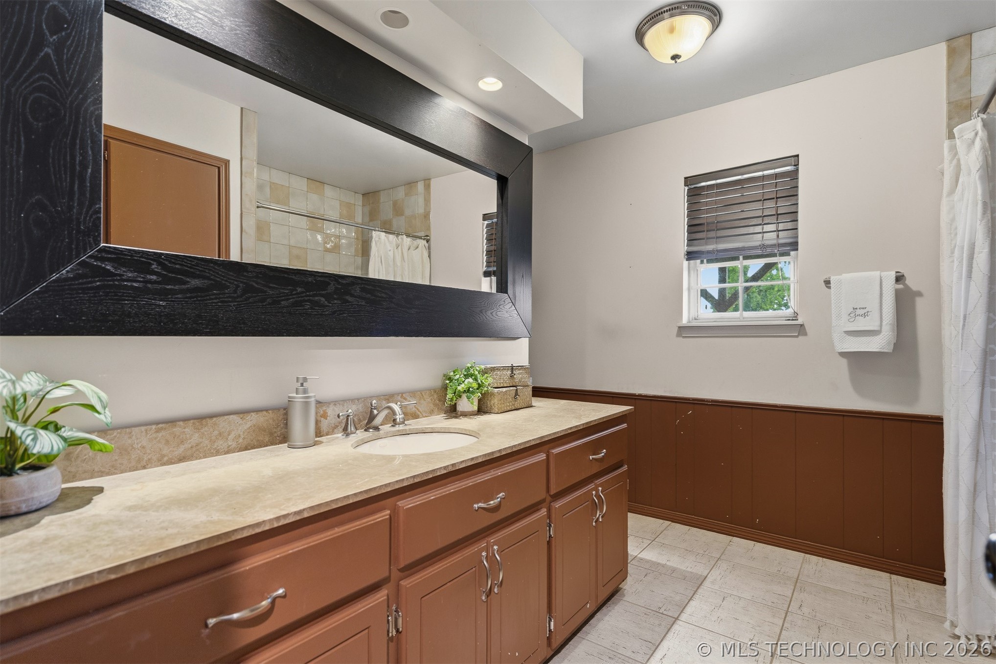 1200 Holly Ardmore OK 73401