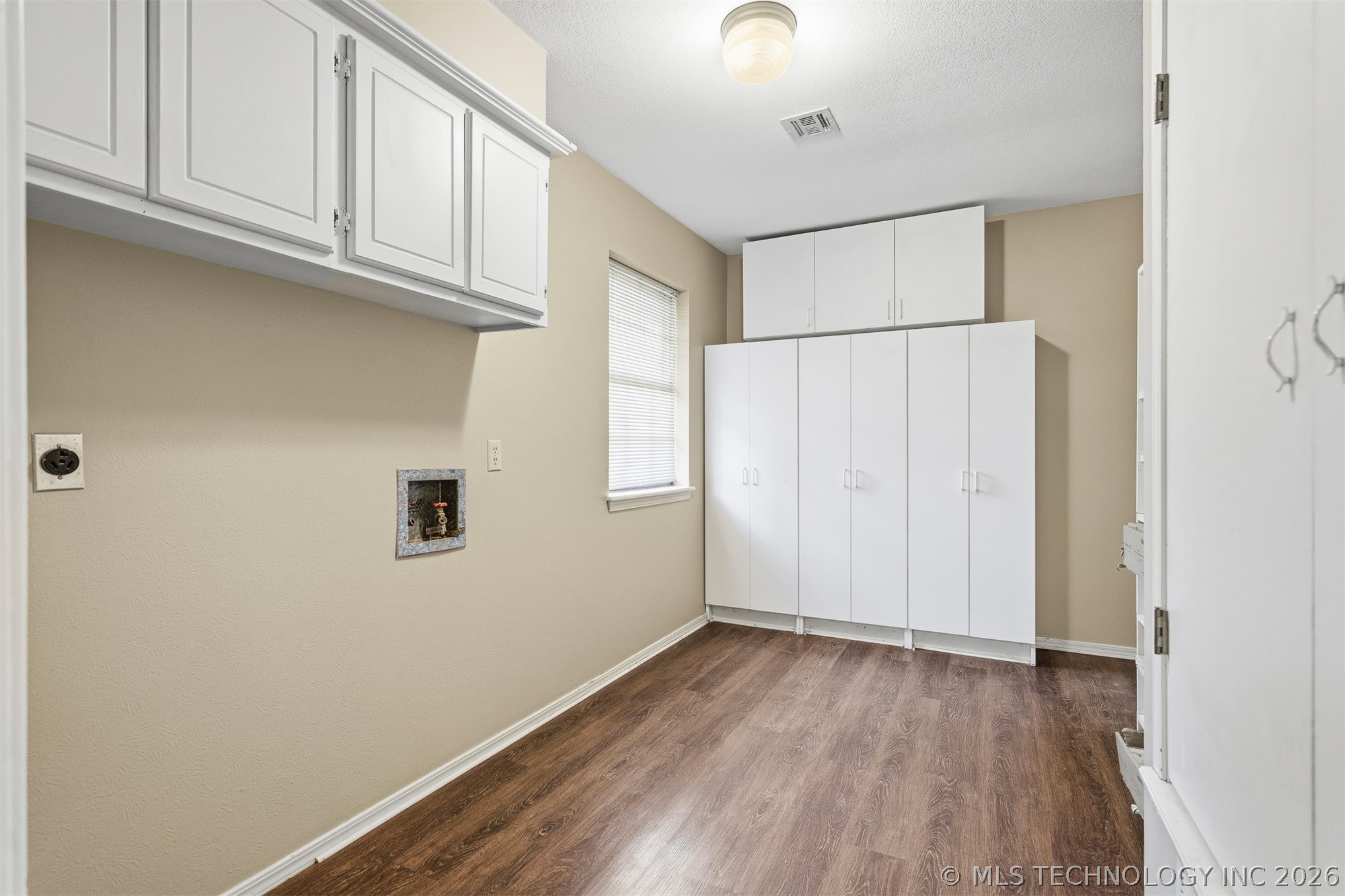 1200 Holly Ardmore OK 73401