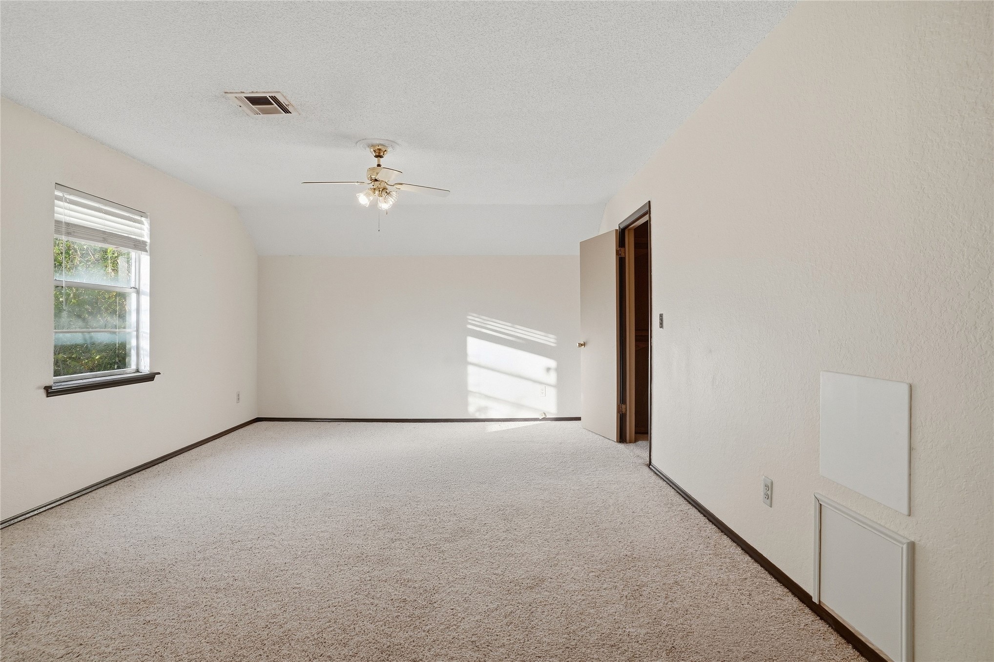 9634 E 26th Place Tulsa OK 74129