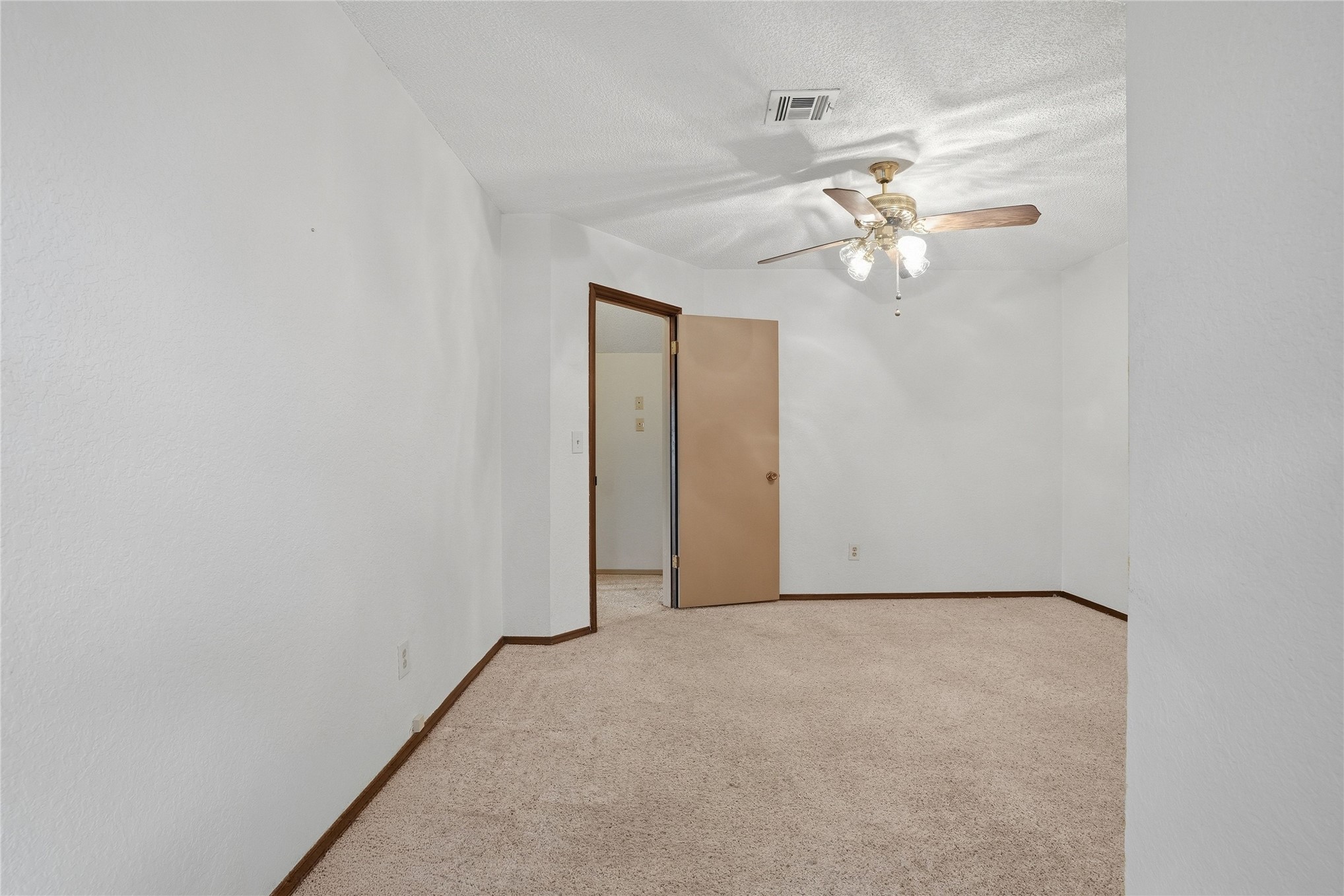 9634 E 26th Place Tulsa OK 74129