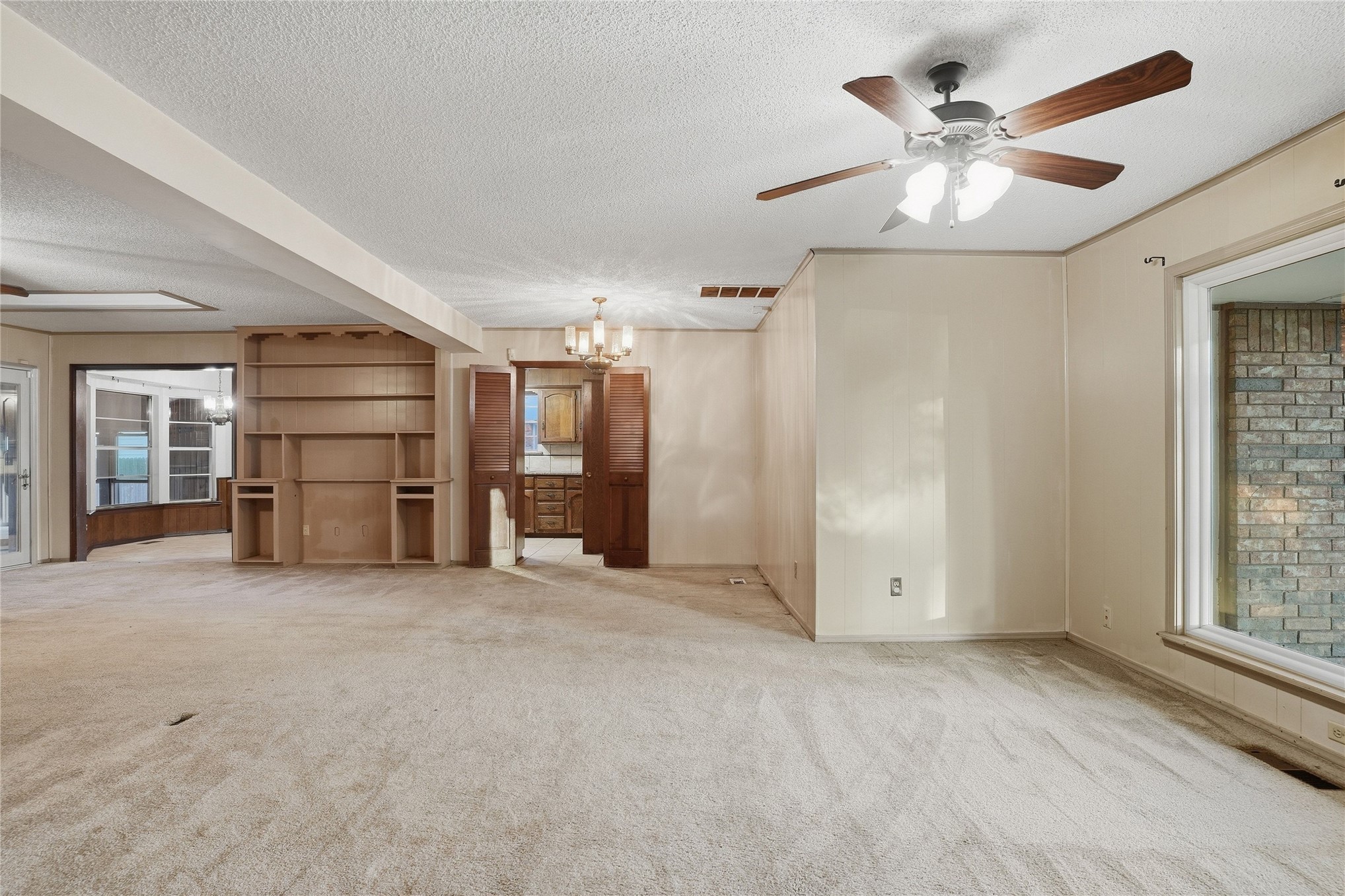 9634 E 26th Place Tulsa OK 74129