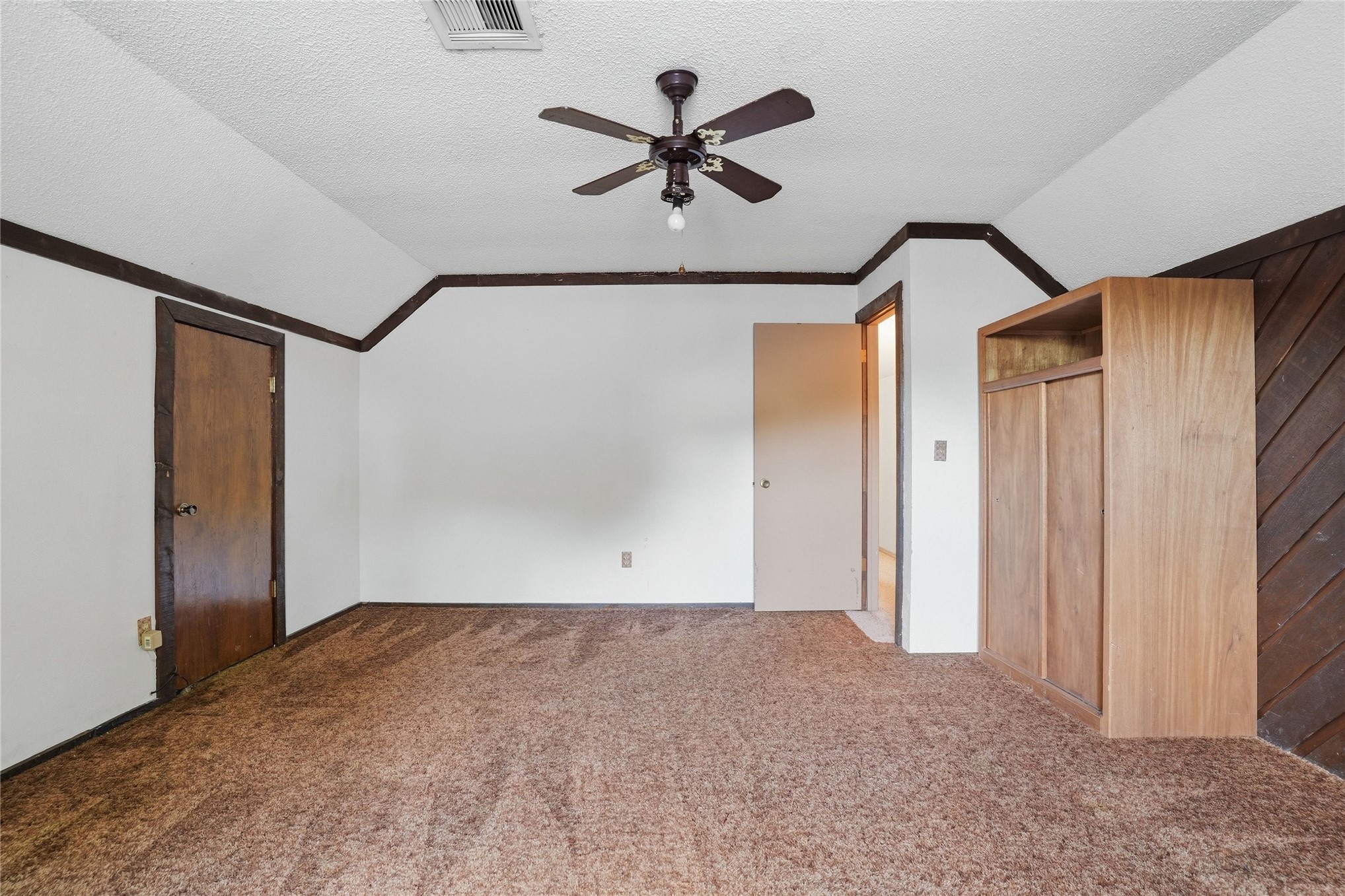 9634 E 26th Place Tulsa OK 74129