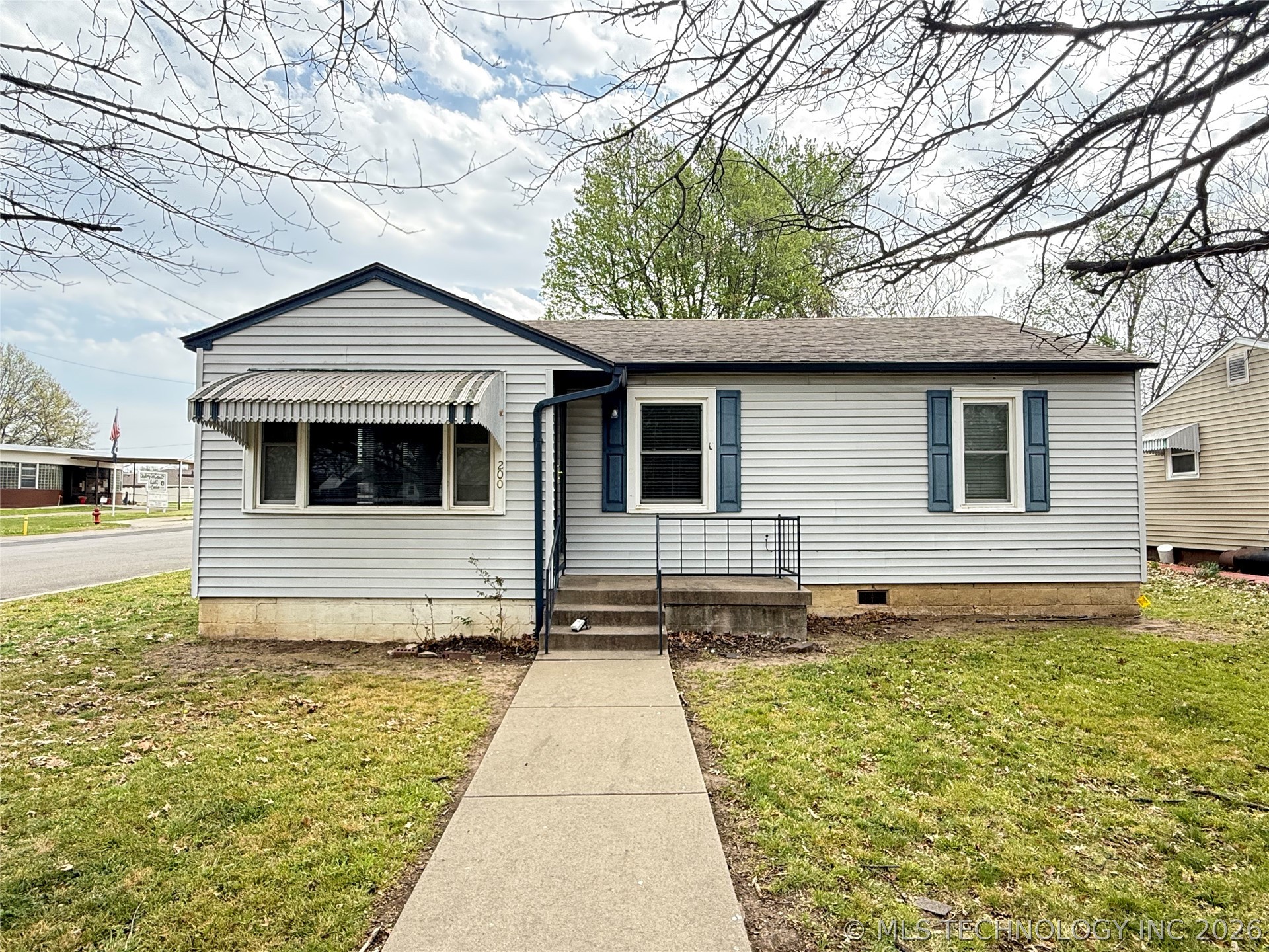 200 S Delaware Street Dewey OK 74029