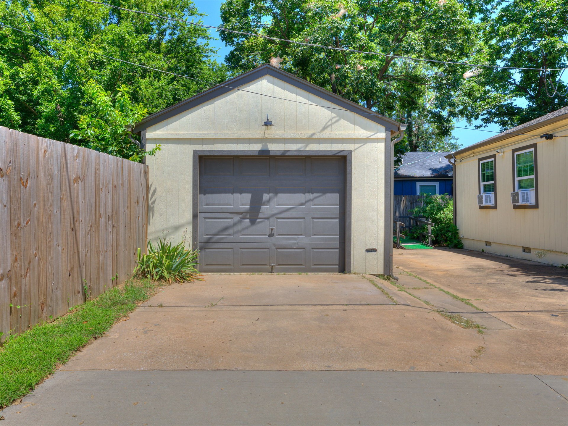 1304 N Yale Avenue Tulsa OK 74115