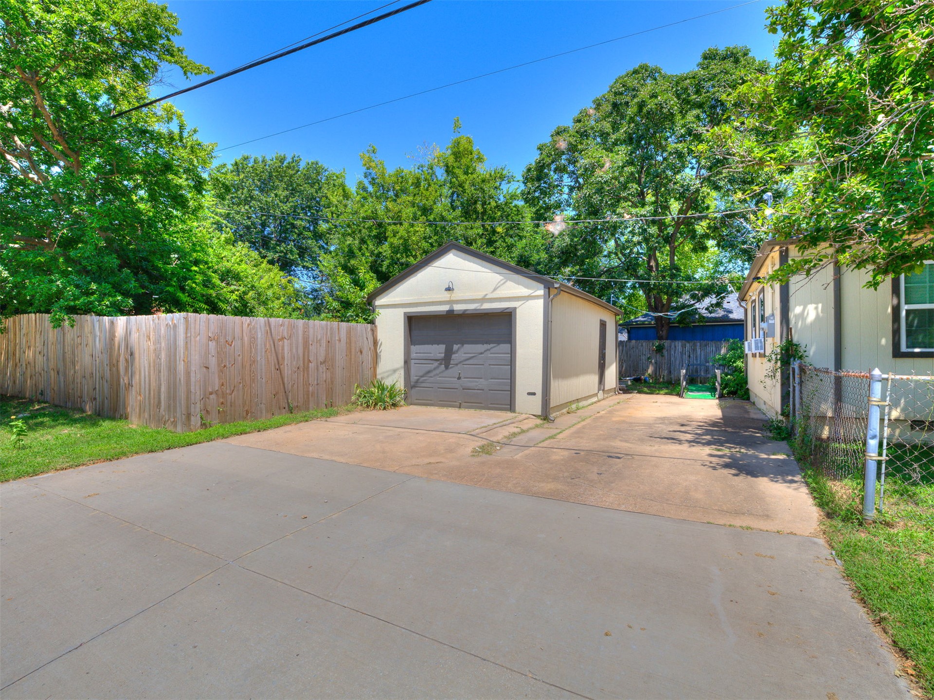 1304 N Yale Avenue Tulsa OK 74115
