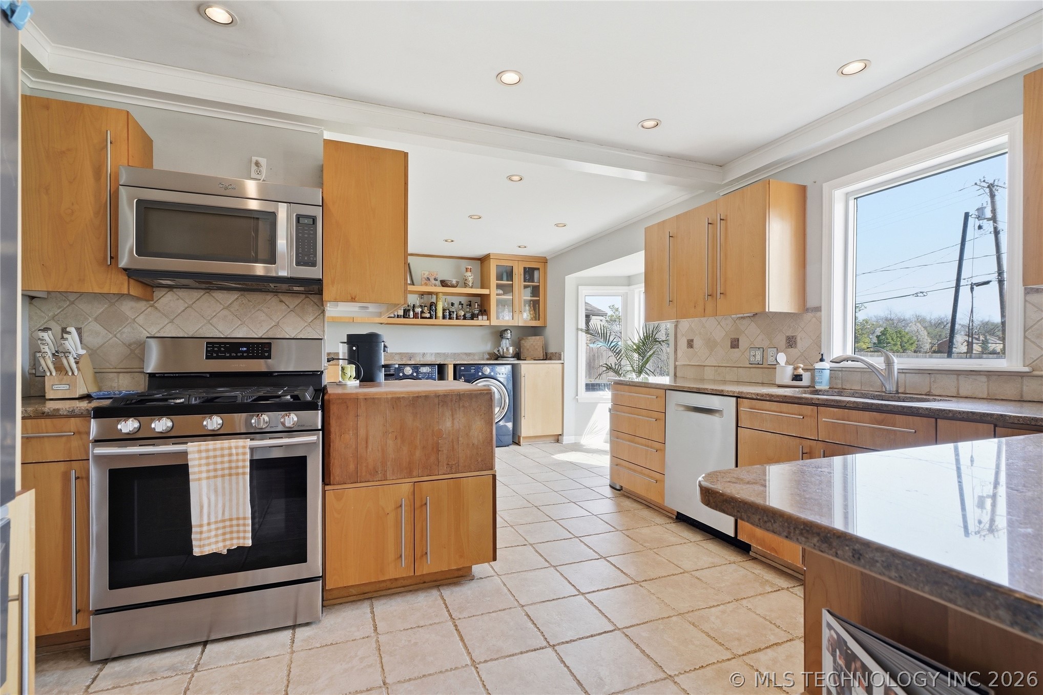 6253 S Victor Avenue Tulsa OK 74136