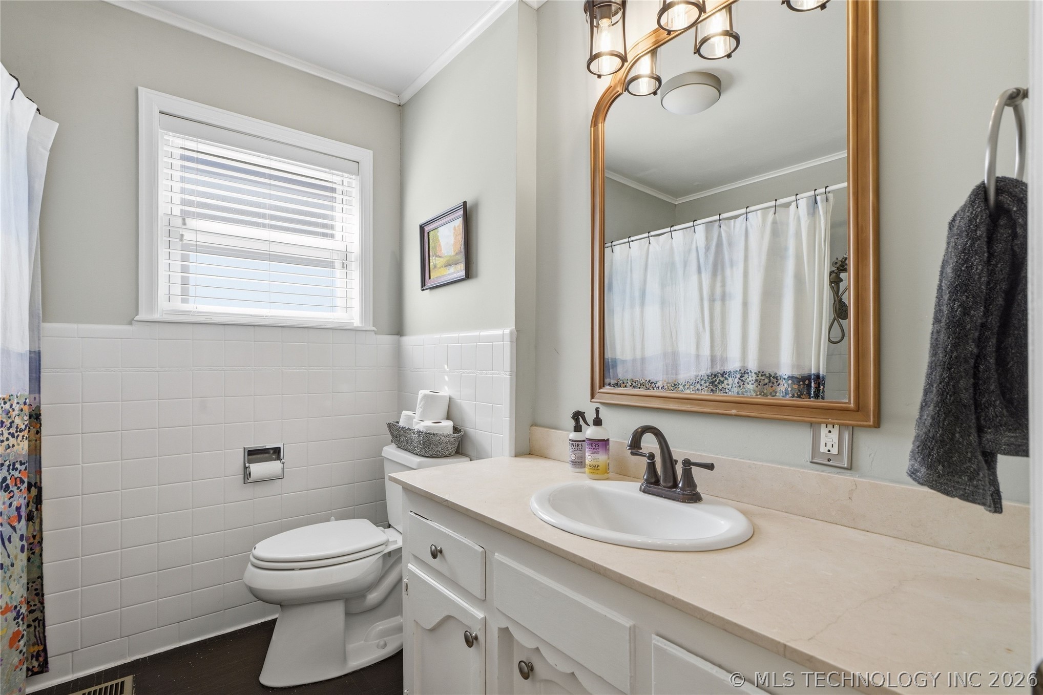 6253 S Victor Avenue Tulsa OK 74136