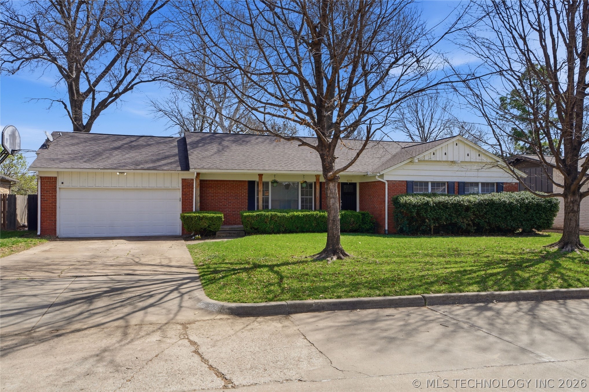 6253 S Victor Avenue Tulsa OK 74136