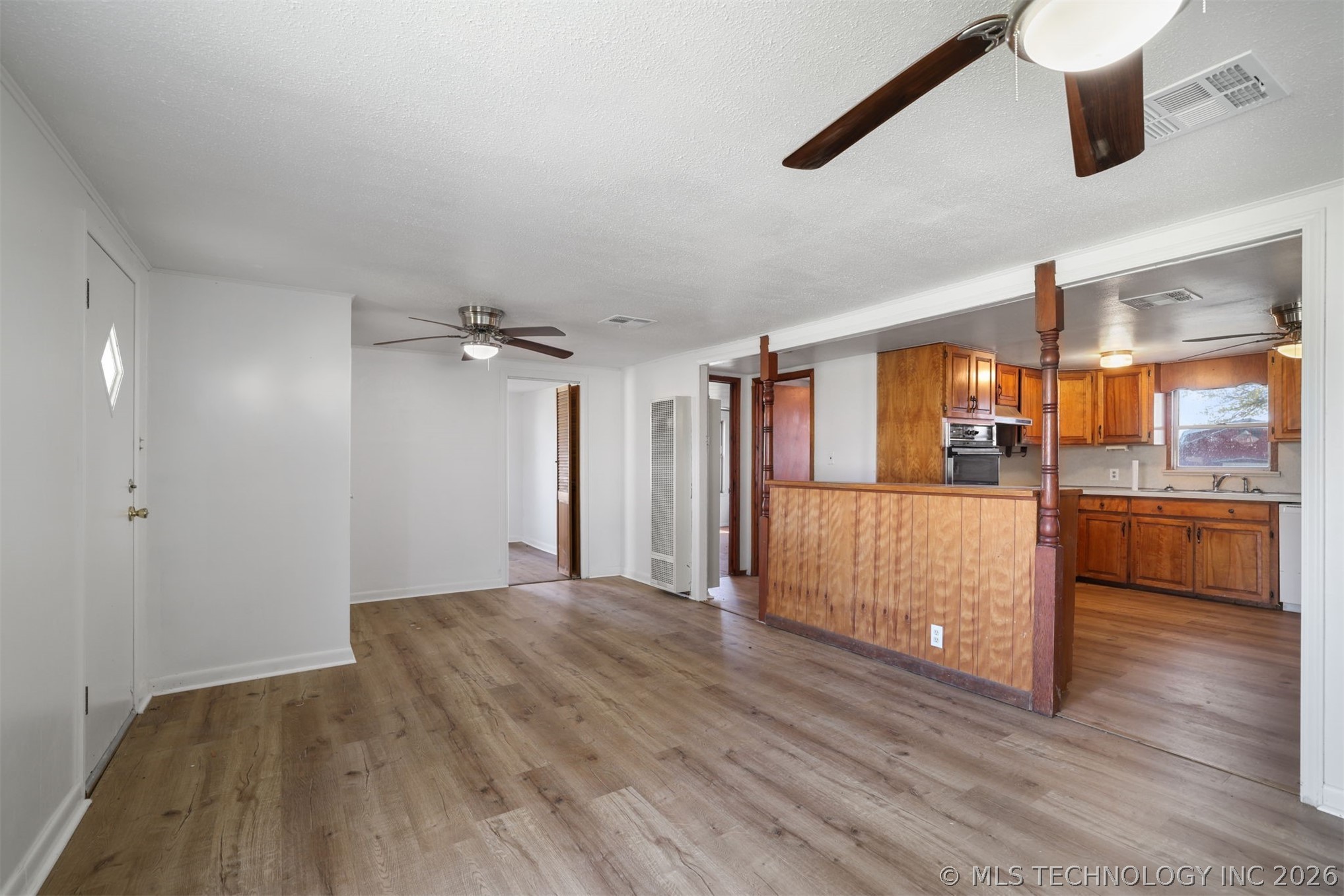 610 E Mckennon Calera OK 74730