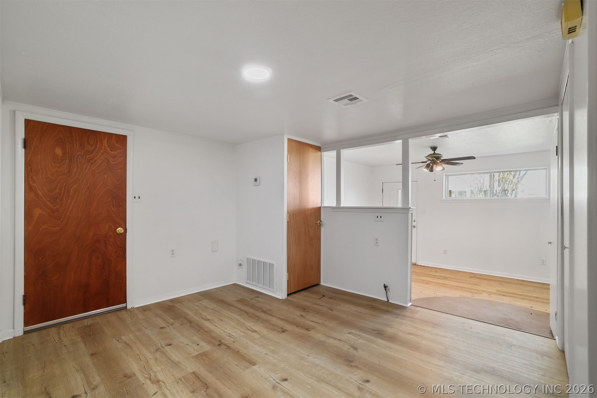 610 E Mckennon Calera OK 74730